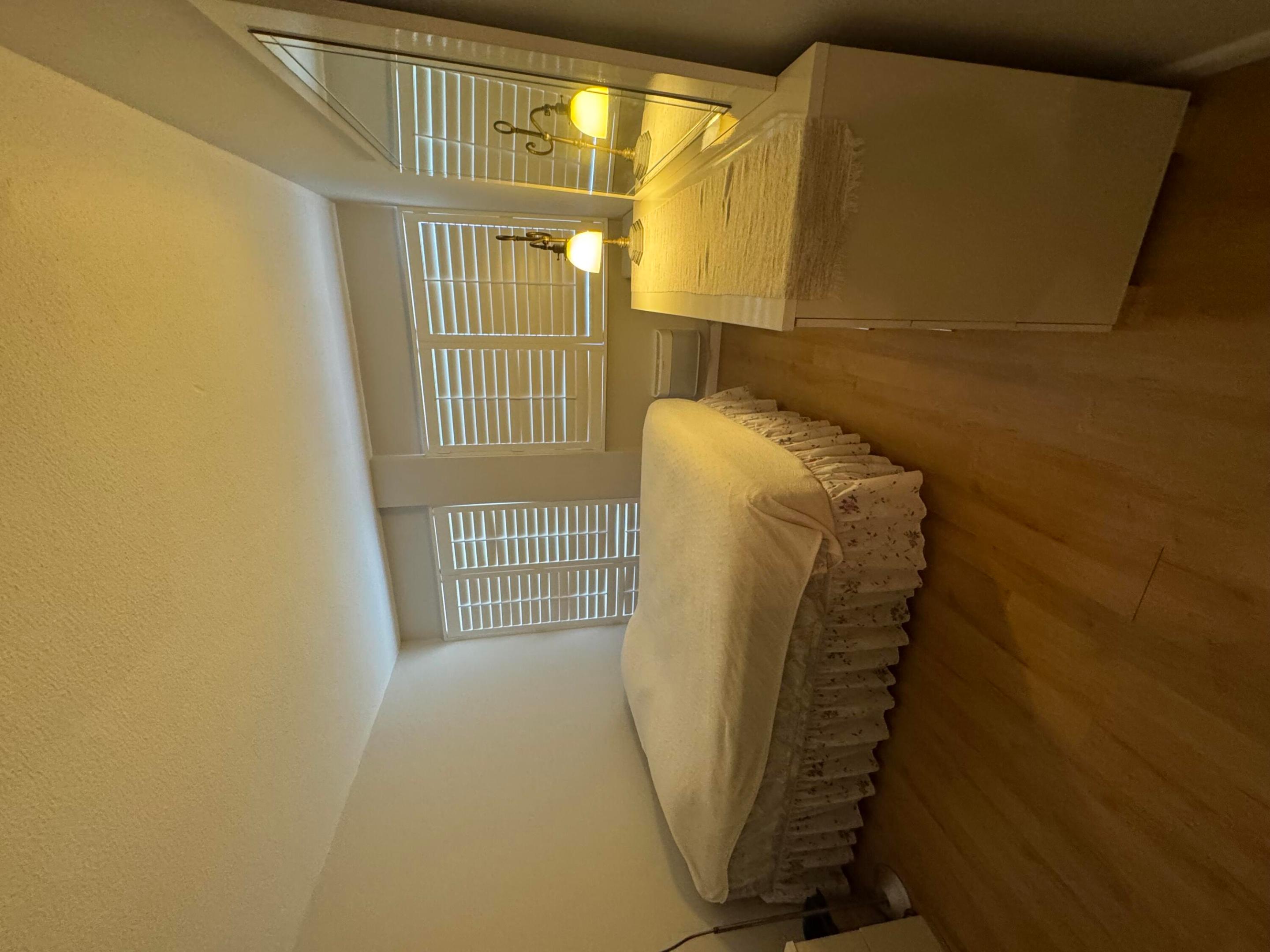 KINGS POINT IMPERIAL CONDO - Residential