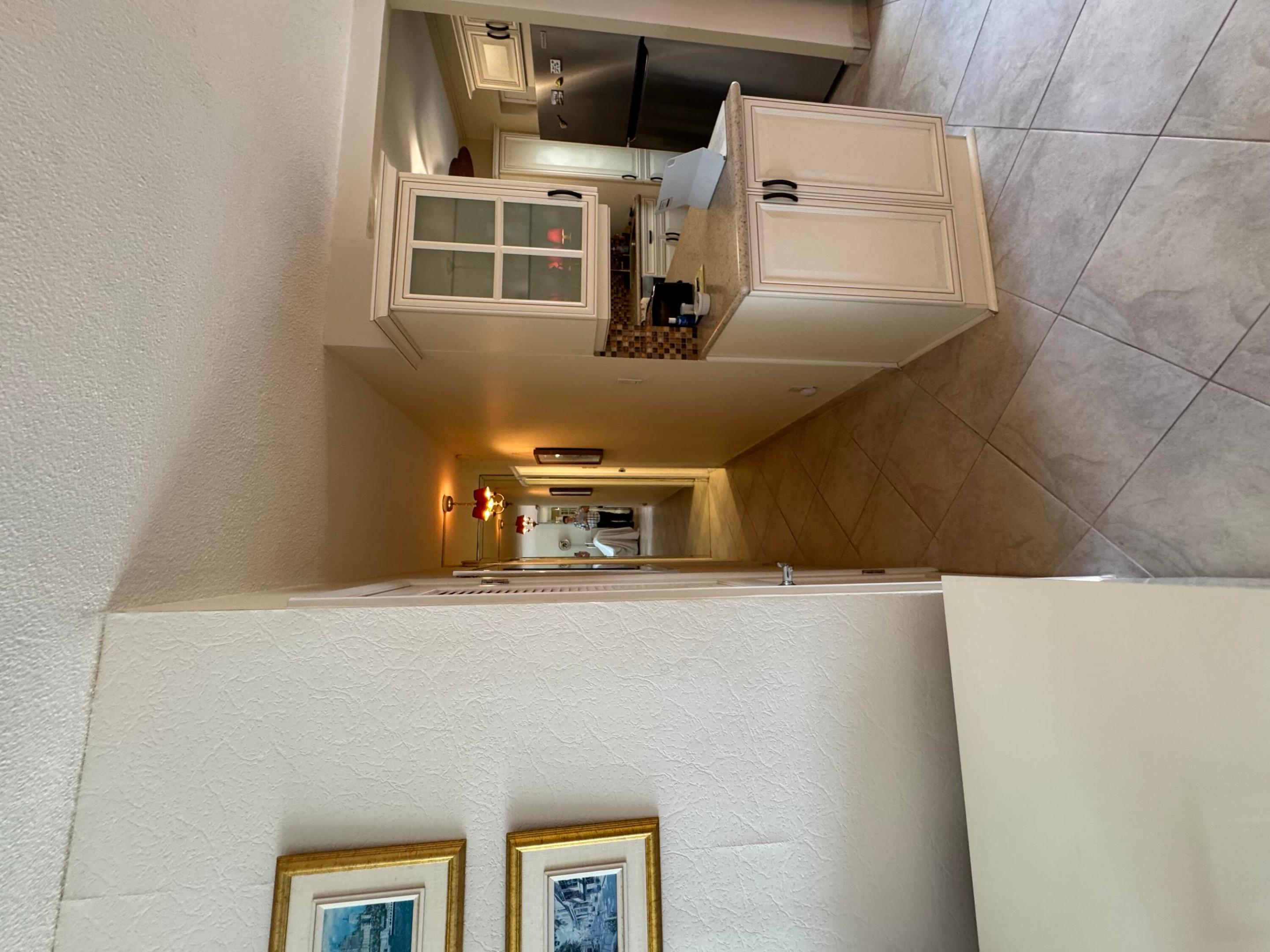 KINGS POINT IMPERIAL CONDO - Residential