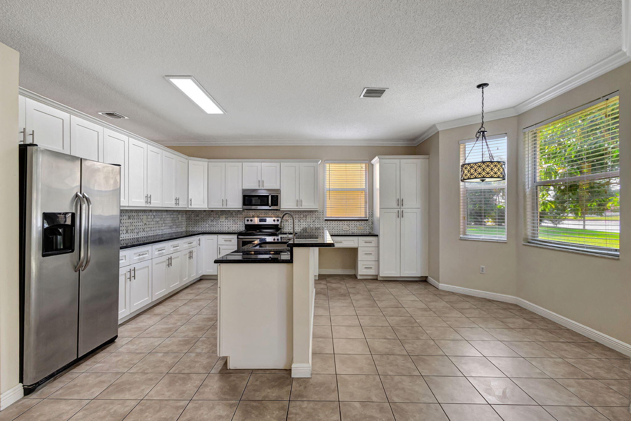 OLYMPIA 1 - Residential Lease