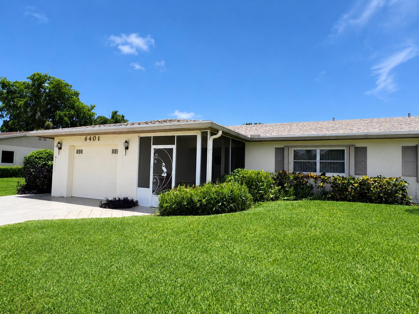 DELRAY VILLAS 5 - Residential