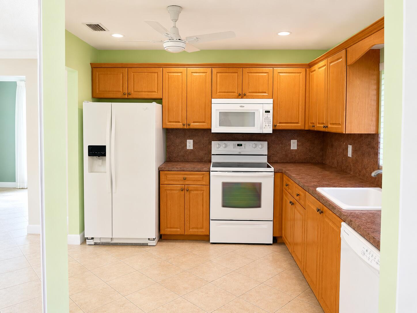 DELRAY VILLAS 5 - Residential
