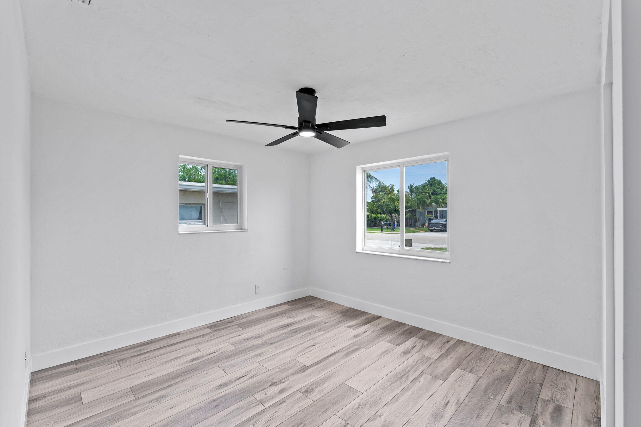 BELVEDERE HEIGHTS - Residential
