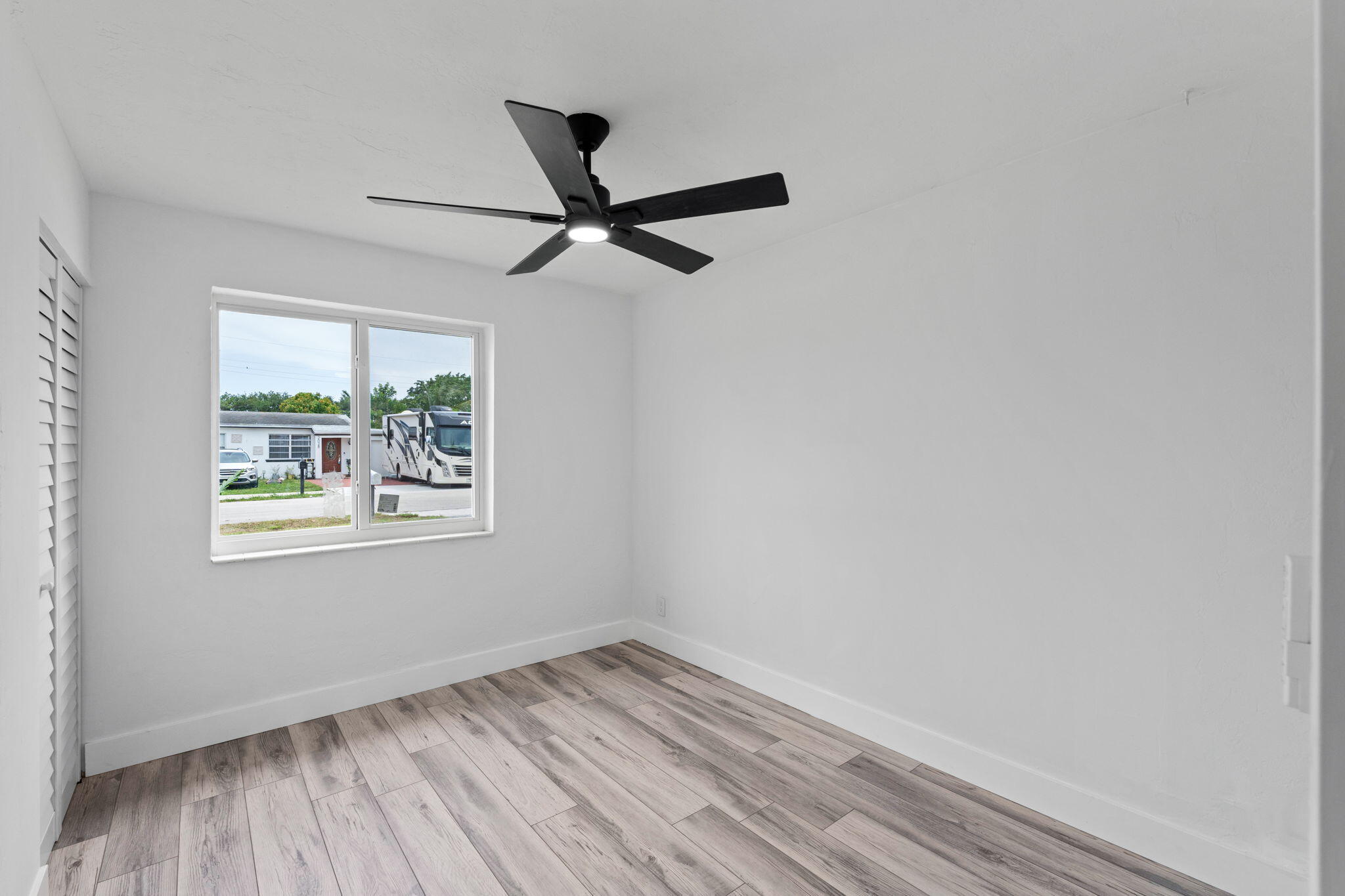 BELVEDERE HEIGHTS - Residential