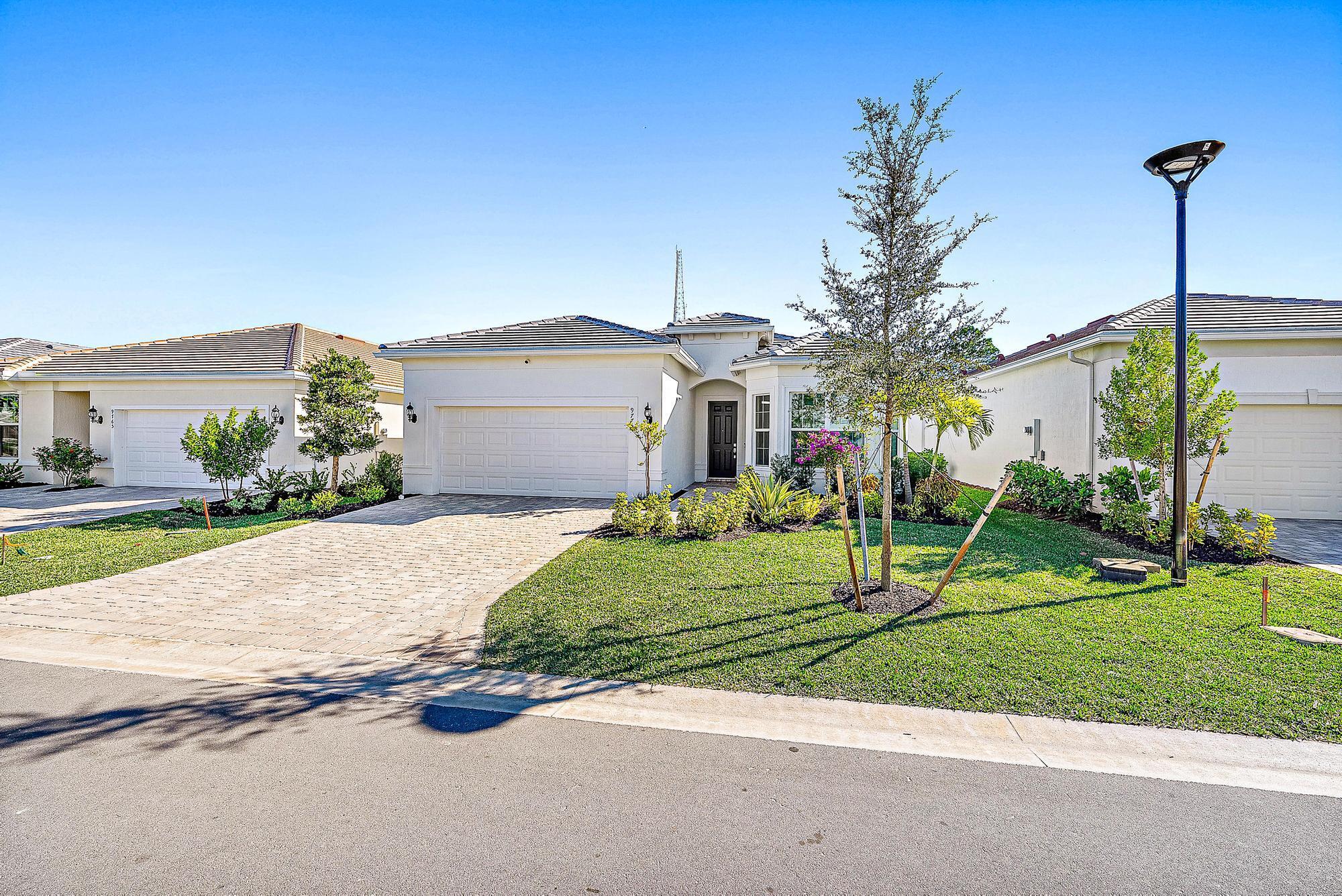 HIGHPOINTE PUD - Residential Lease