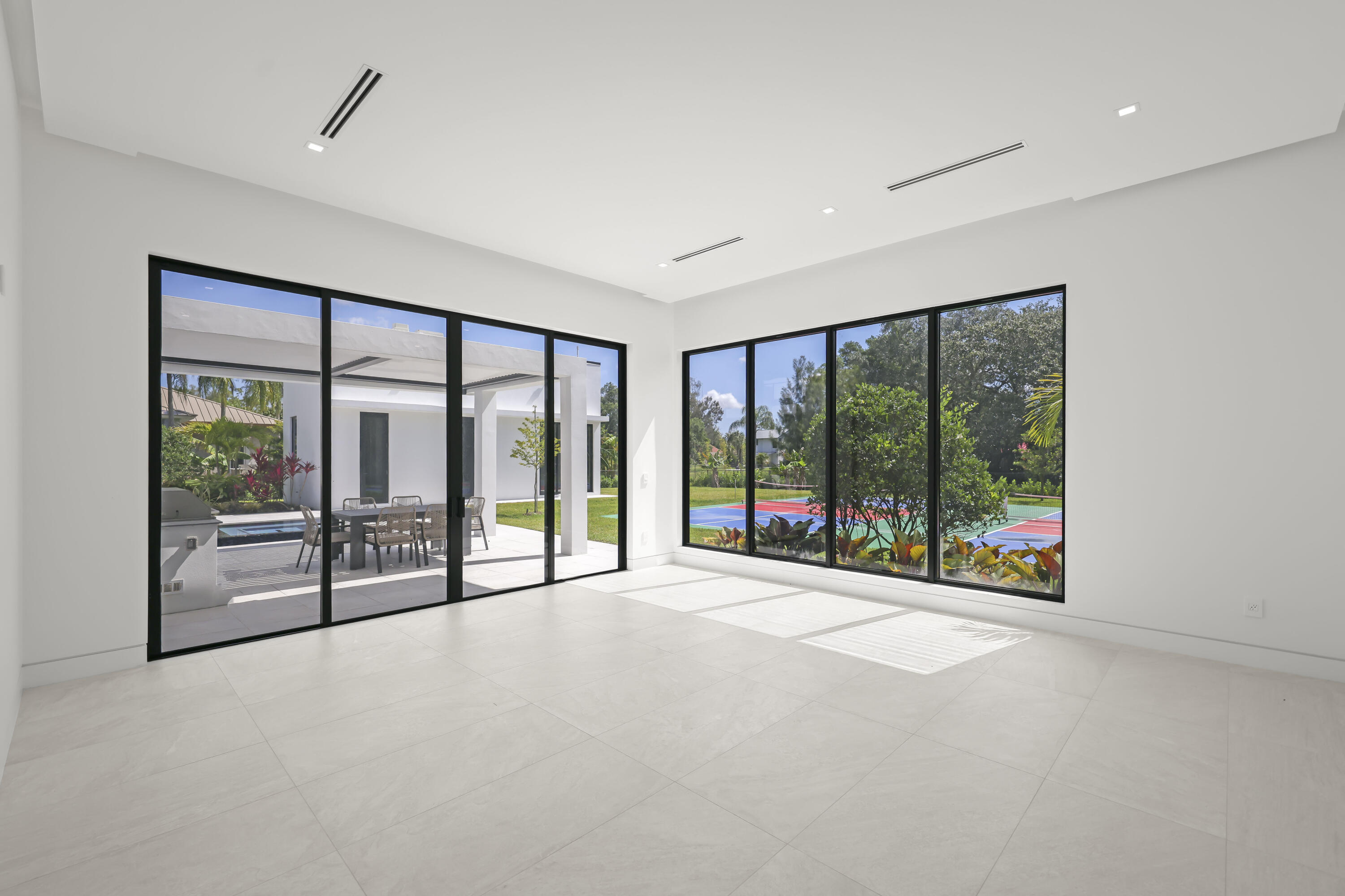 PINE TREE ESTATES - Residential