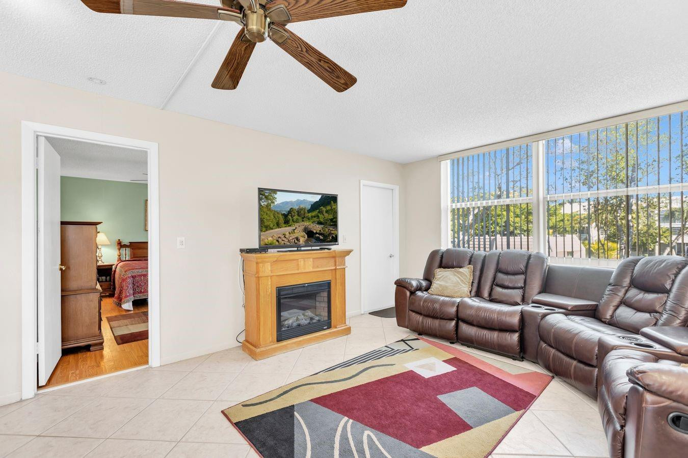 ROYAL PARK GARDENS - Residential