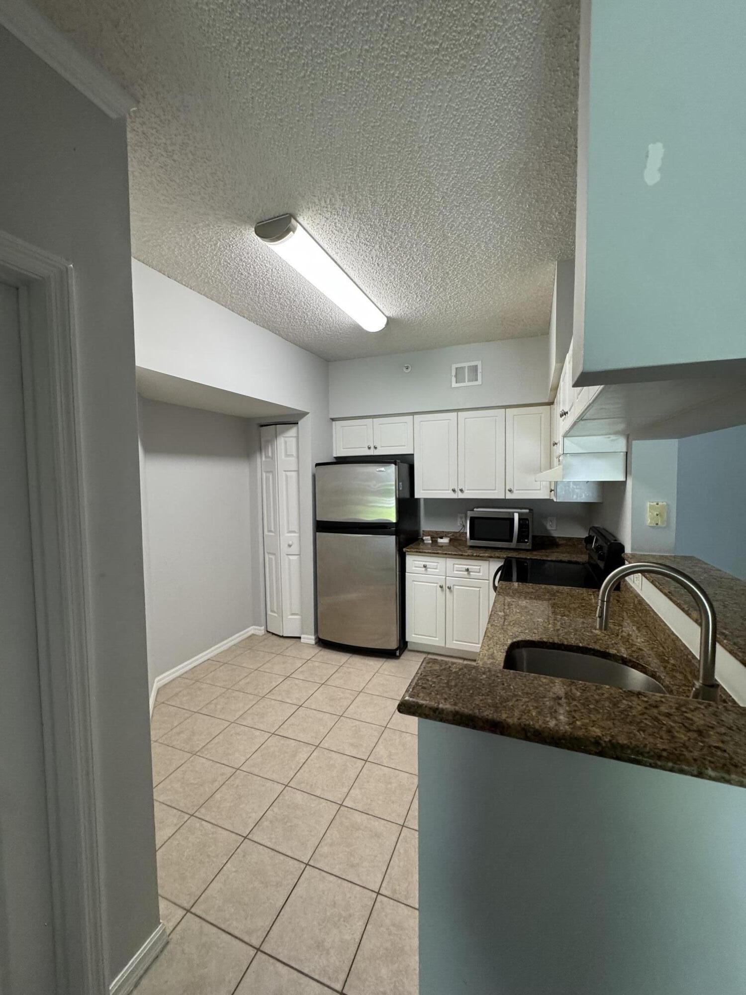 TUSCANY ON THE INTRACOASTAL CONDO - Residential Lease