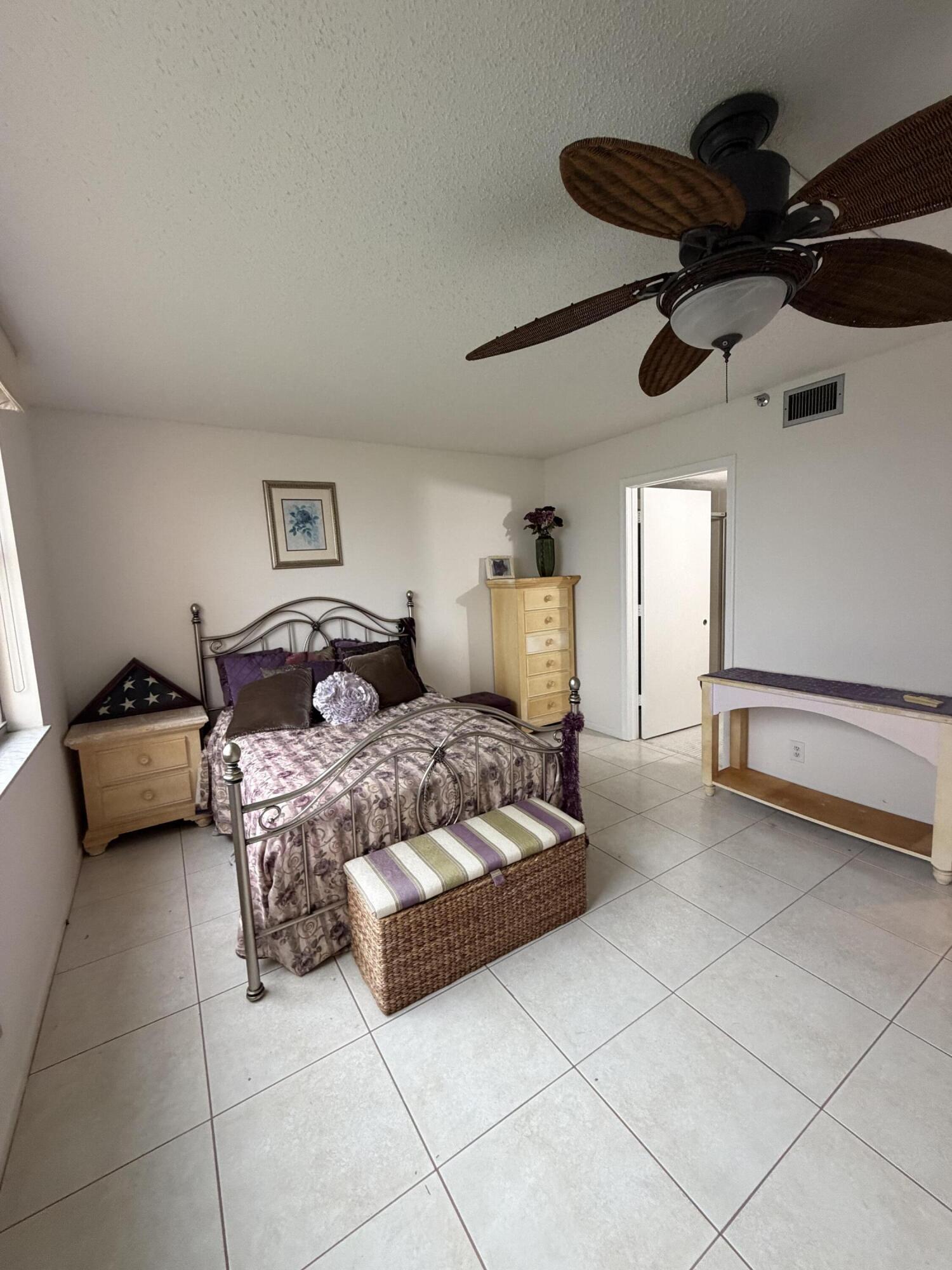 VILLAGES OF ORIOLE BONAIRE - Residential
