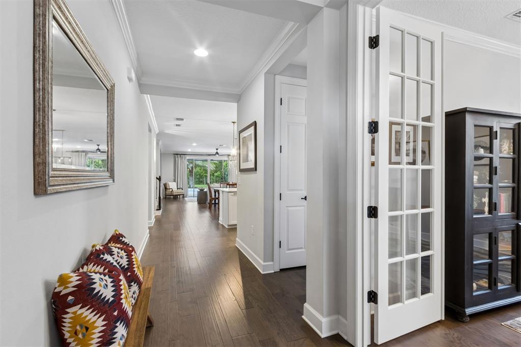 HAMPTON LAKES - Residential