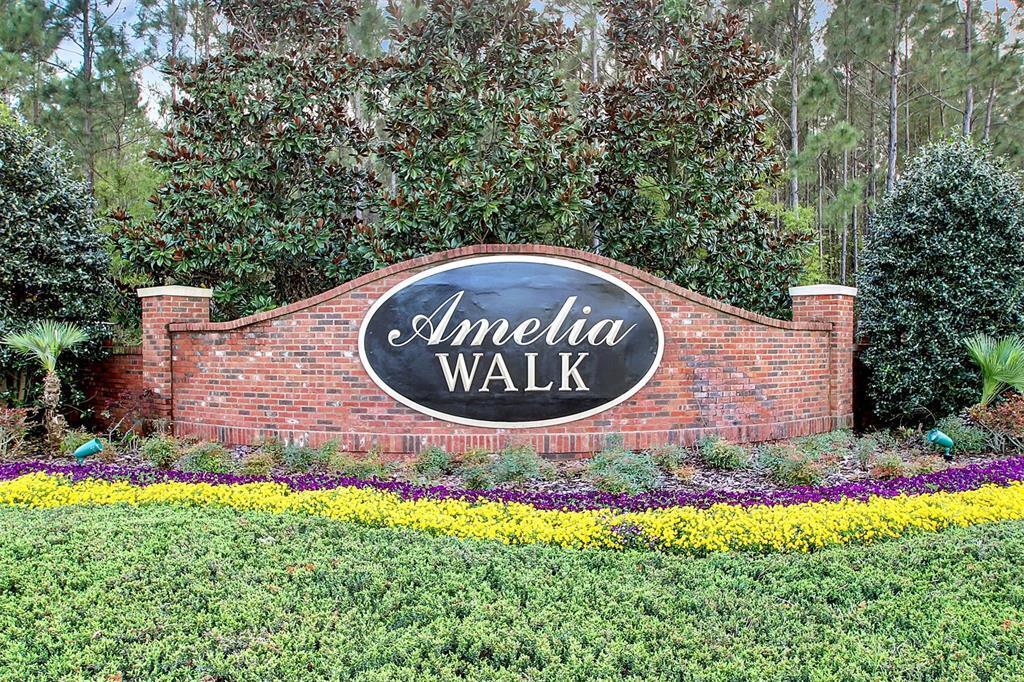 HAMPTON LAKES - Residential