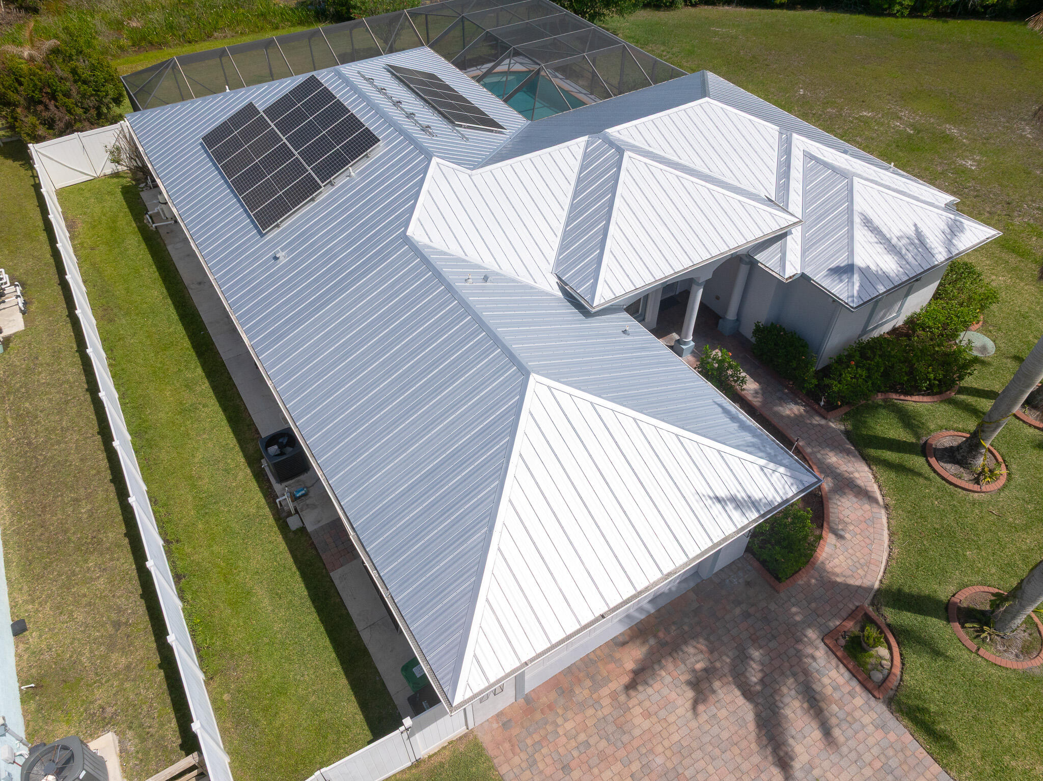 PORT ST LUCIE SECTION 48 1ST REPLAT - Residential