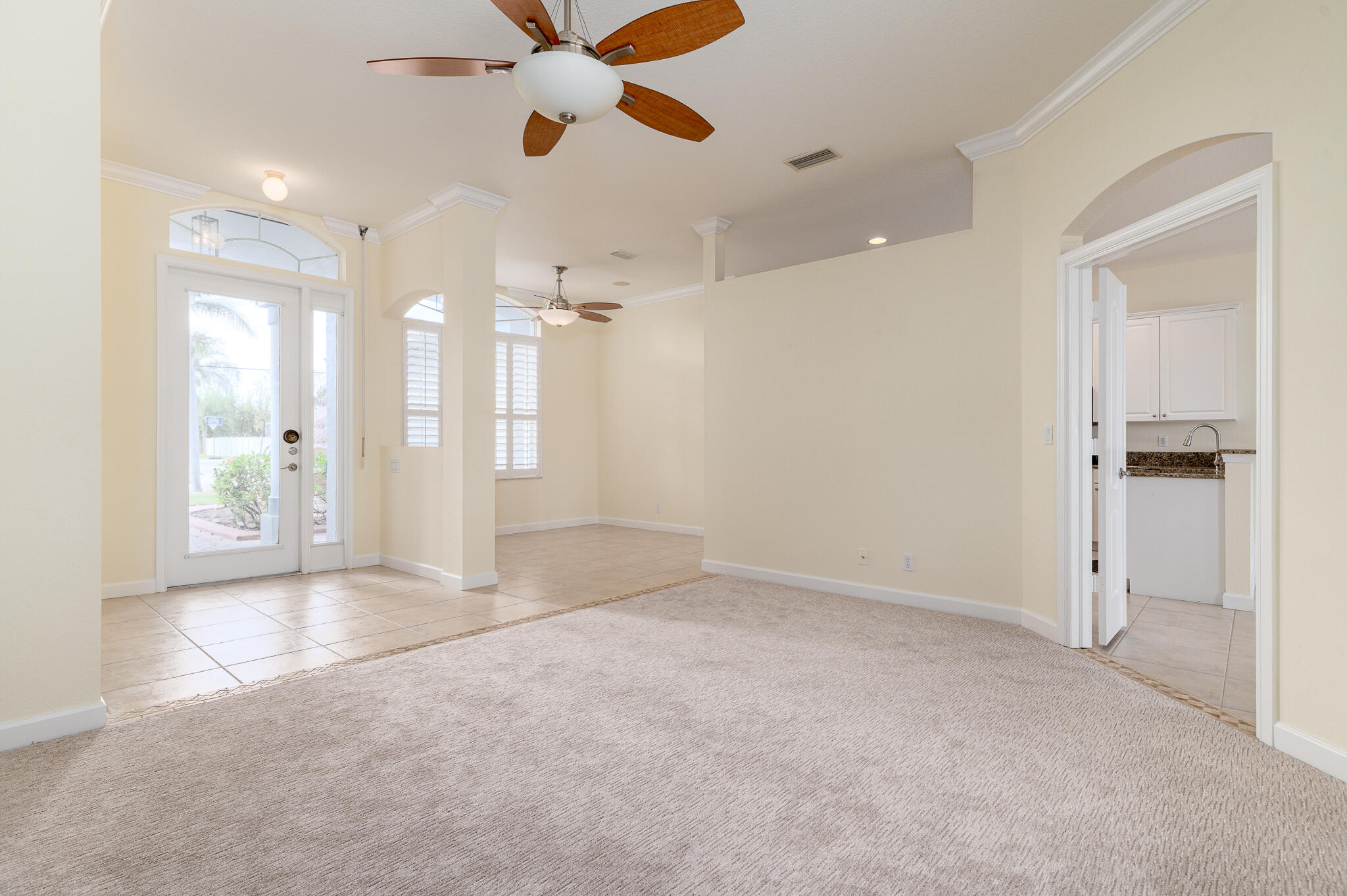 PORT ST LUCIE SECTION 48 1ST REPLAT - Residential