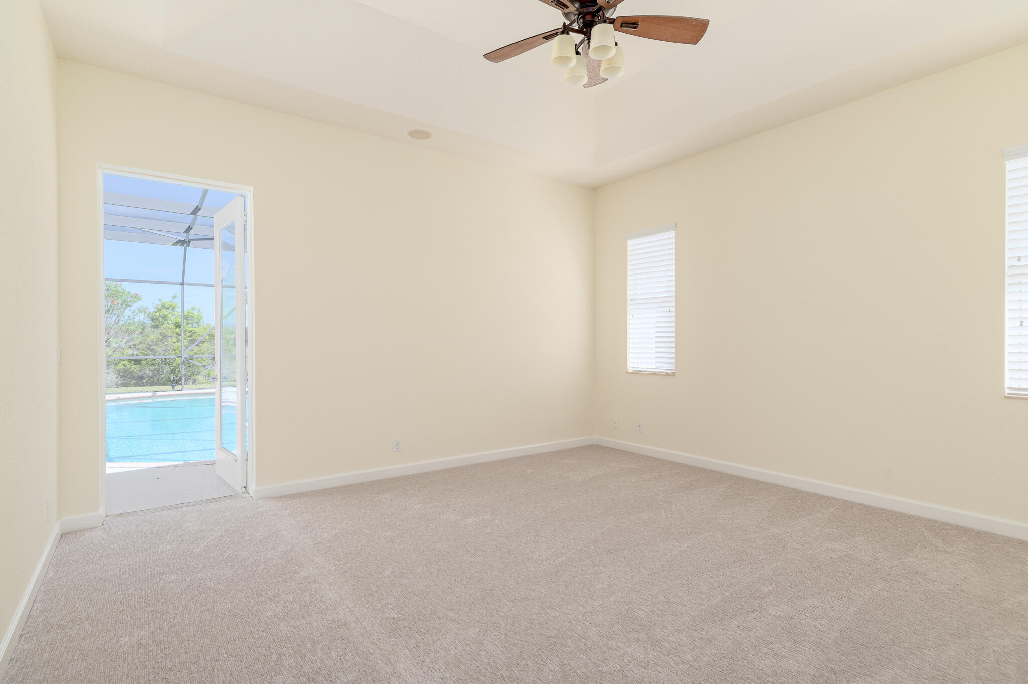 PORT ST LUCIE SECTION 48 1ST REPLAT - Residential