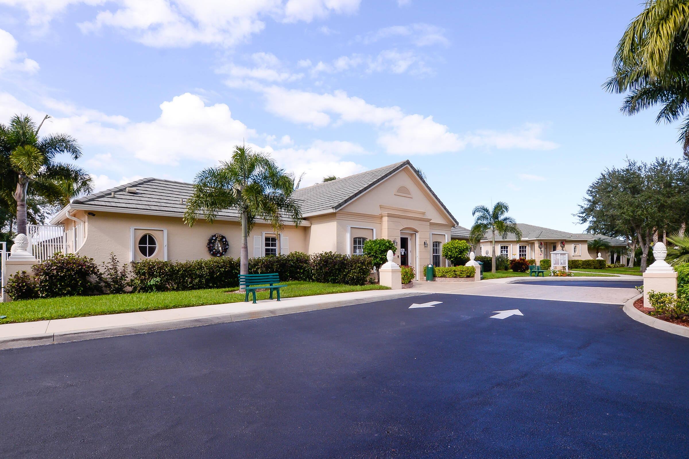 LAKE FOREST ST LUCIE WEST - Residential