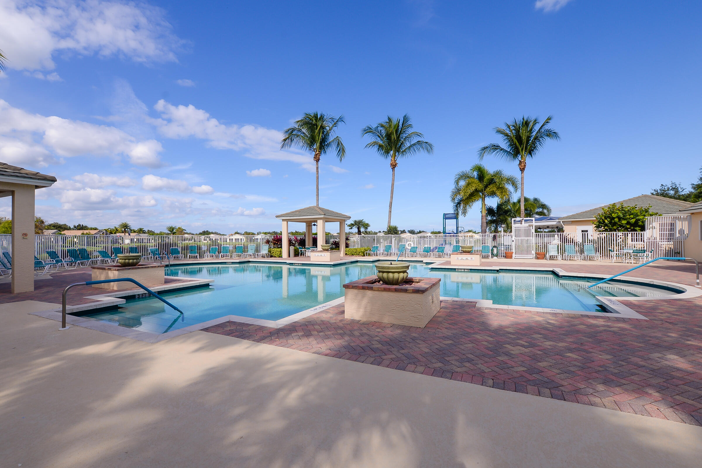 LAKE FOREST ST LUCIE WEST - Residential