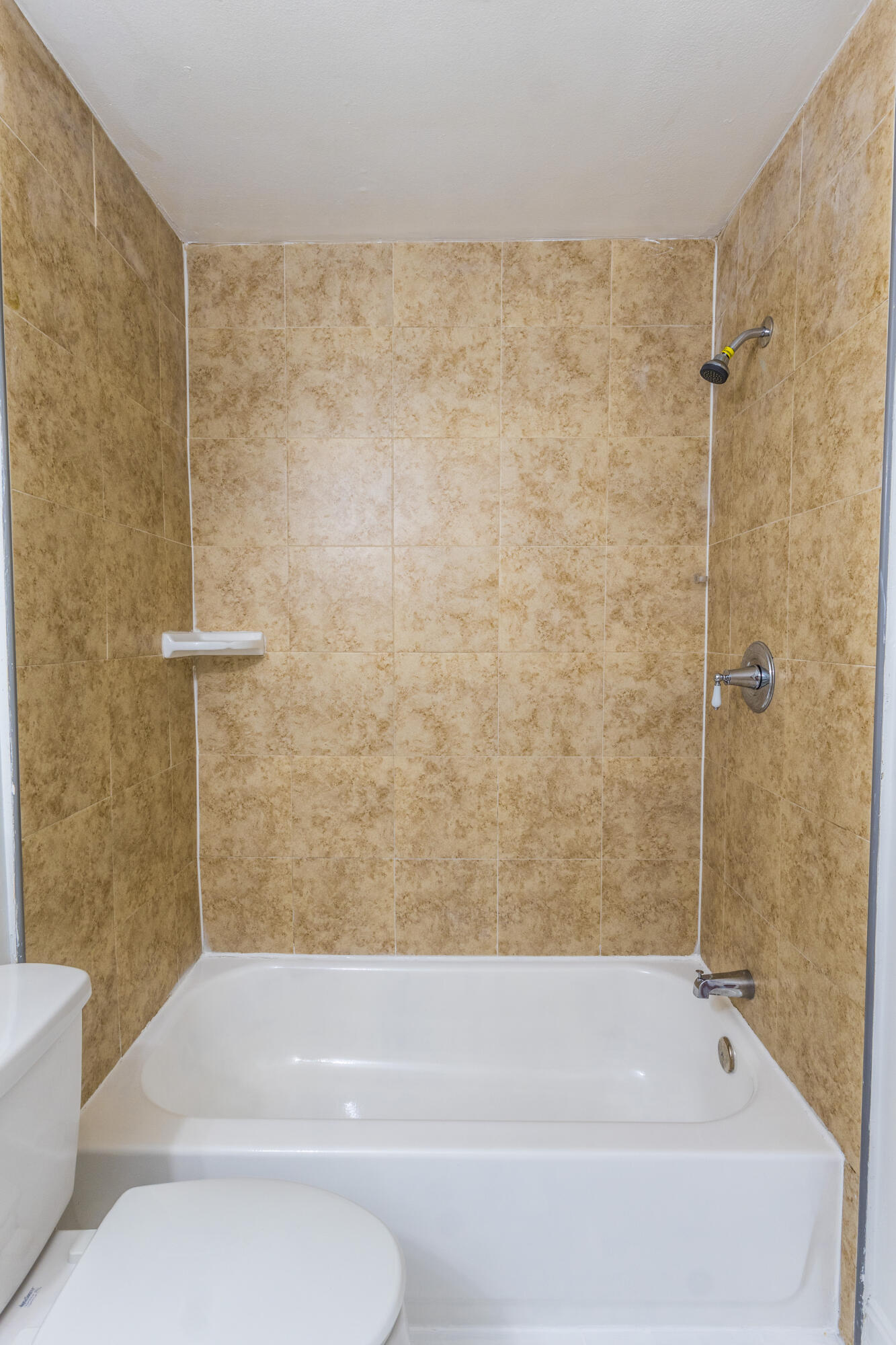 LAKE WORTH TOWN OF - Residential Lease