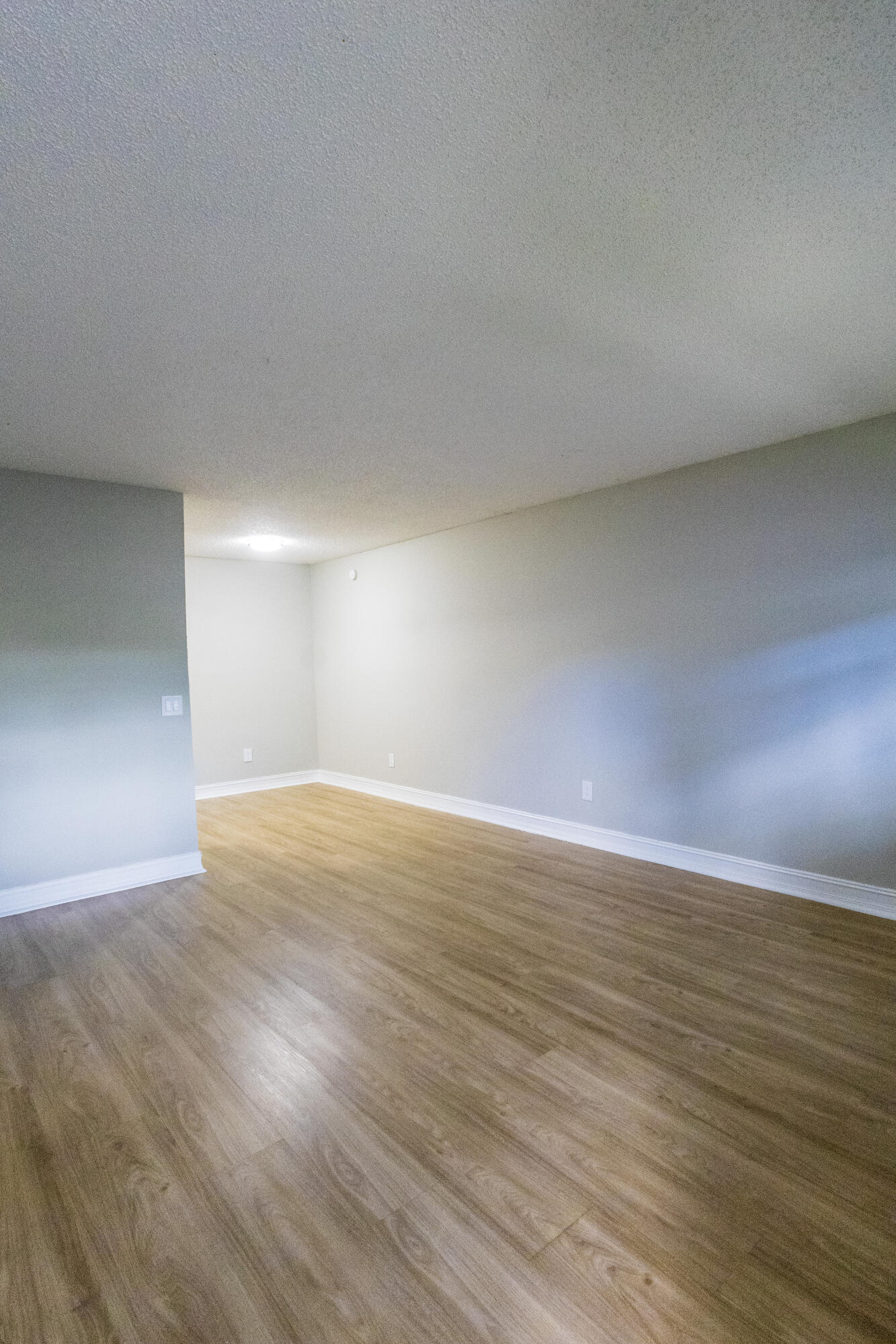 LAKE WORTH TOWN OF - Residential Lease