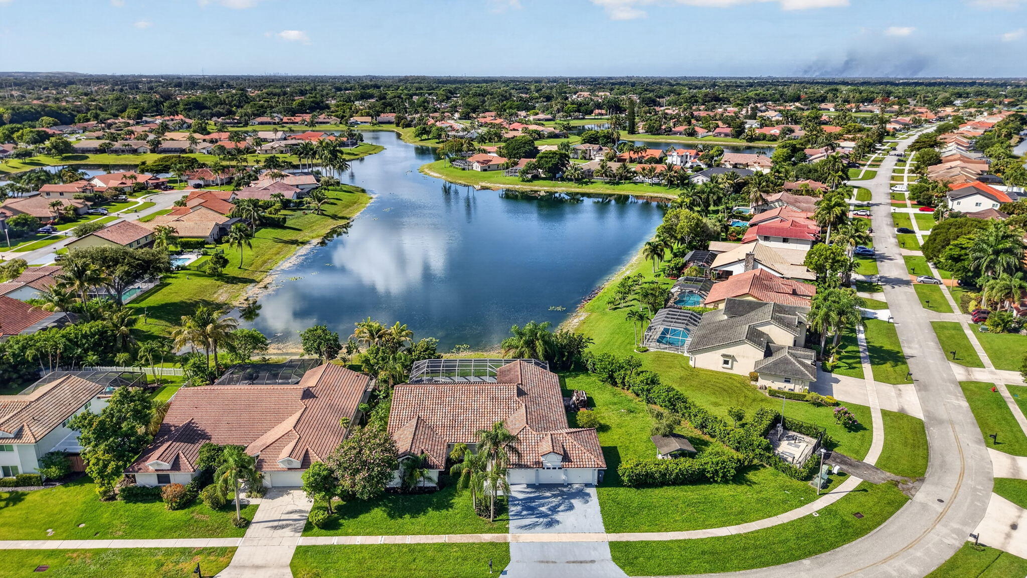 ISLAND LAKES SEC 1 3 - Residential