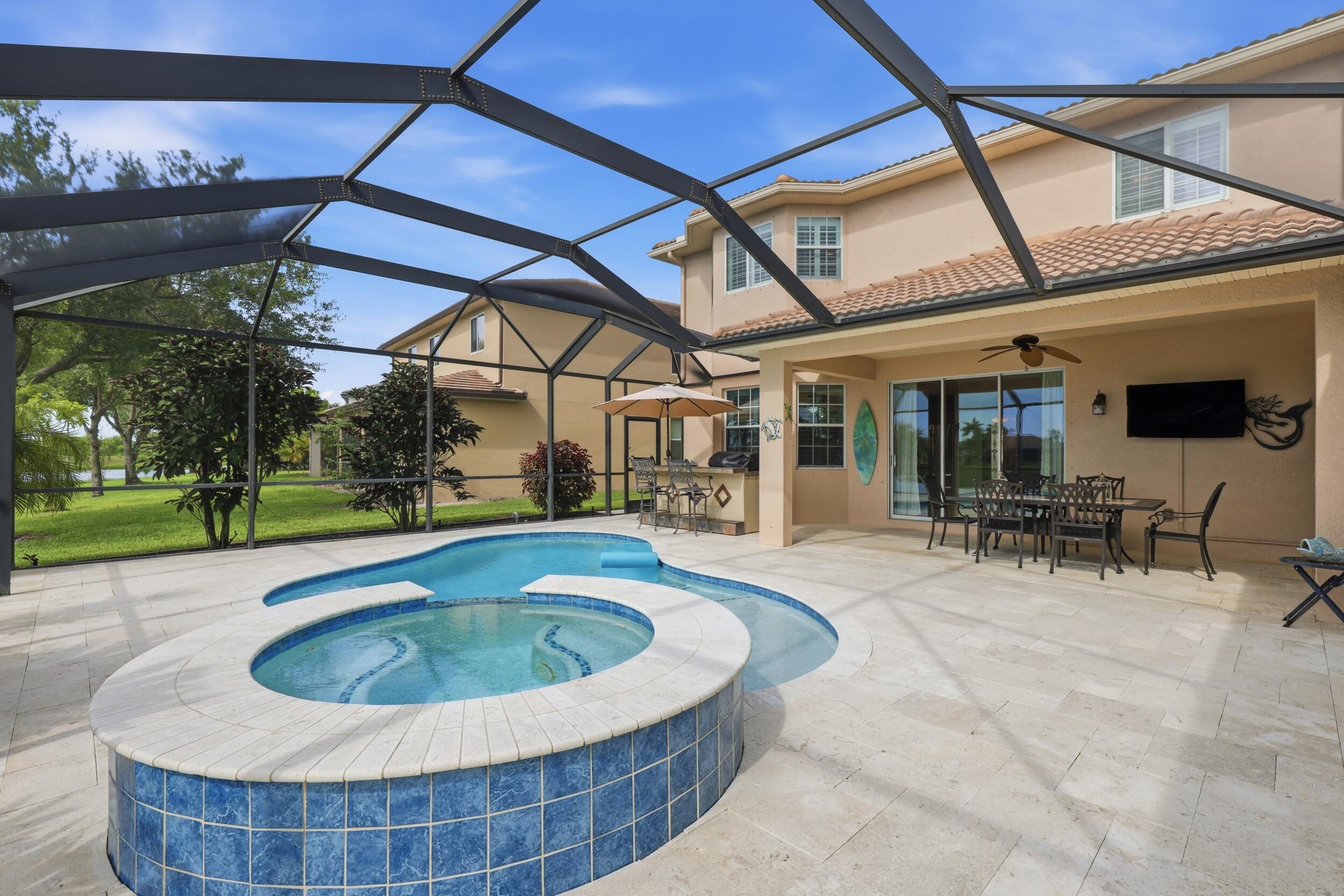 VALENCIA GOLF & COUNTRY CLUB PH 2 - Residential