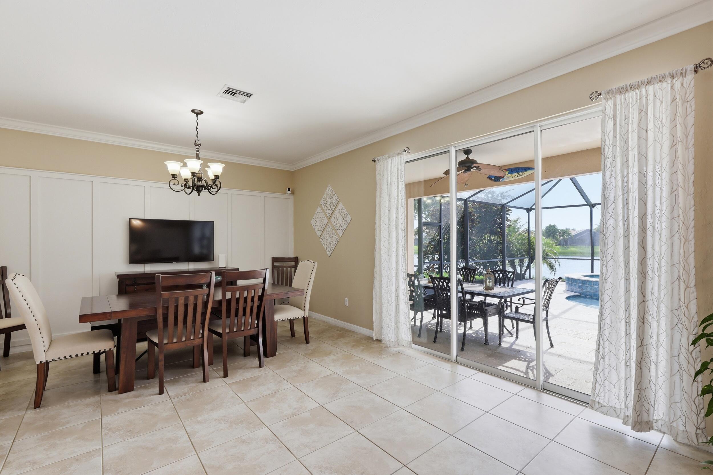 VALENCIA GOLF & COUNTRY CLUB PH 2 - Residential