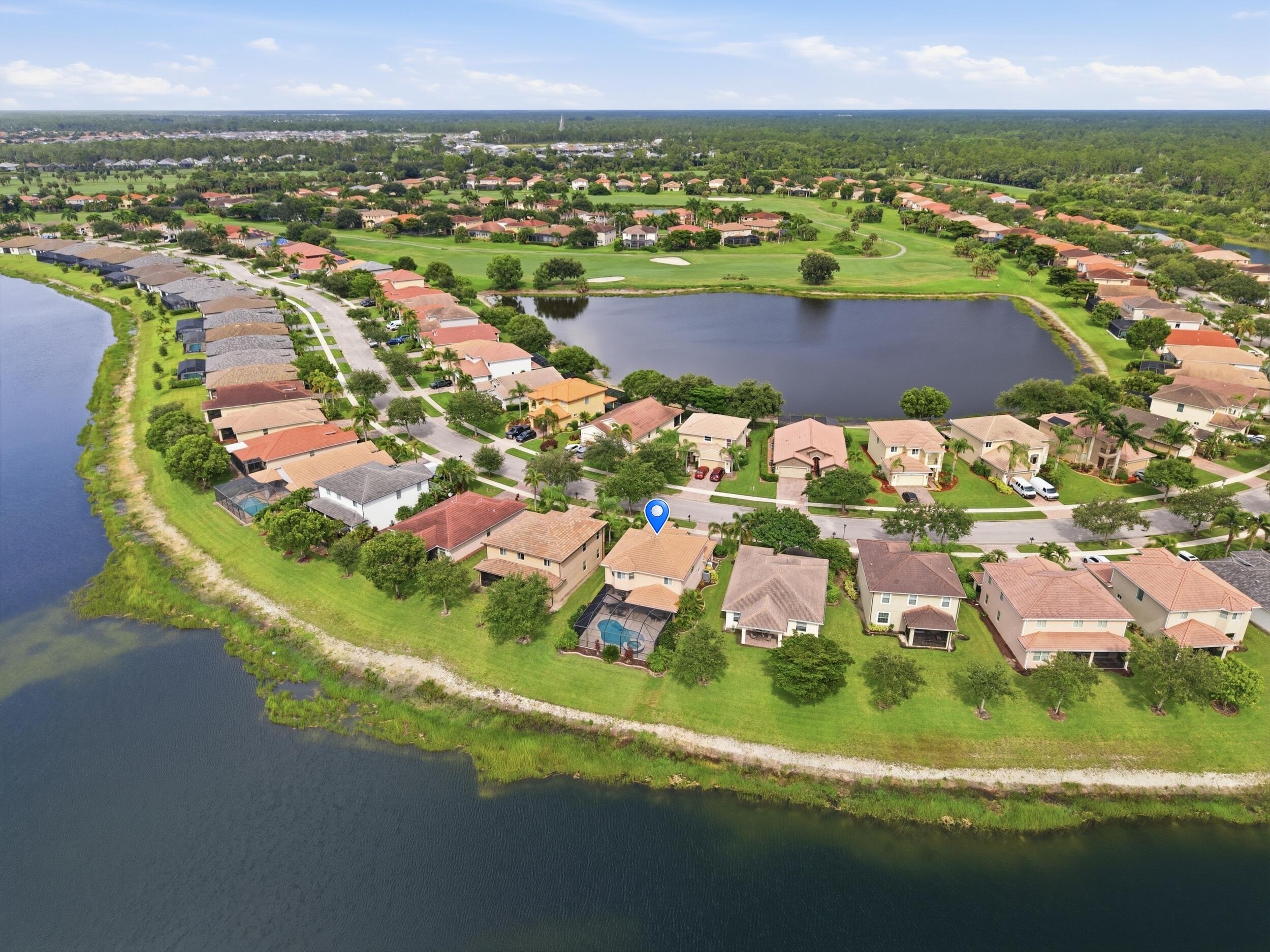 VALENCIA GOLF & COUNTRY CLUB PH 2 - Residential
