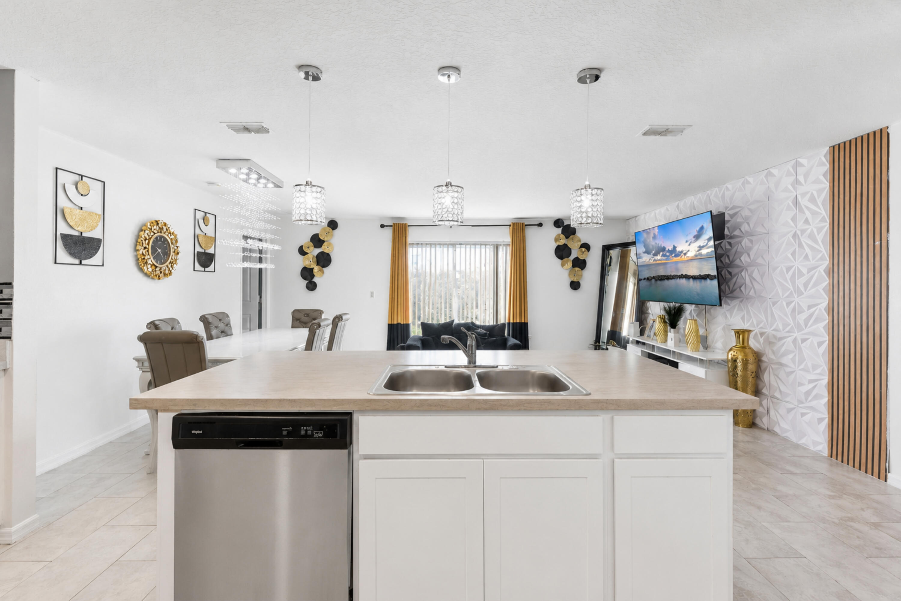 PORT ST LUCIE SECTION 8 - Residential