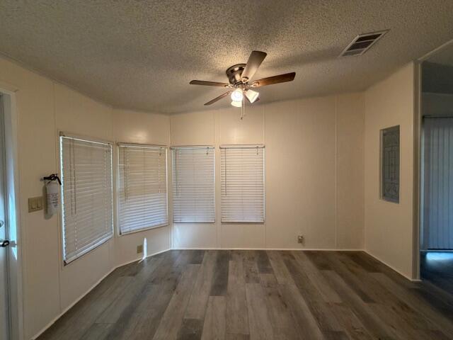 HICKORY RIDGE SUB UNIT 2 - Residential