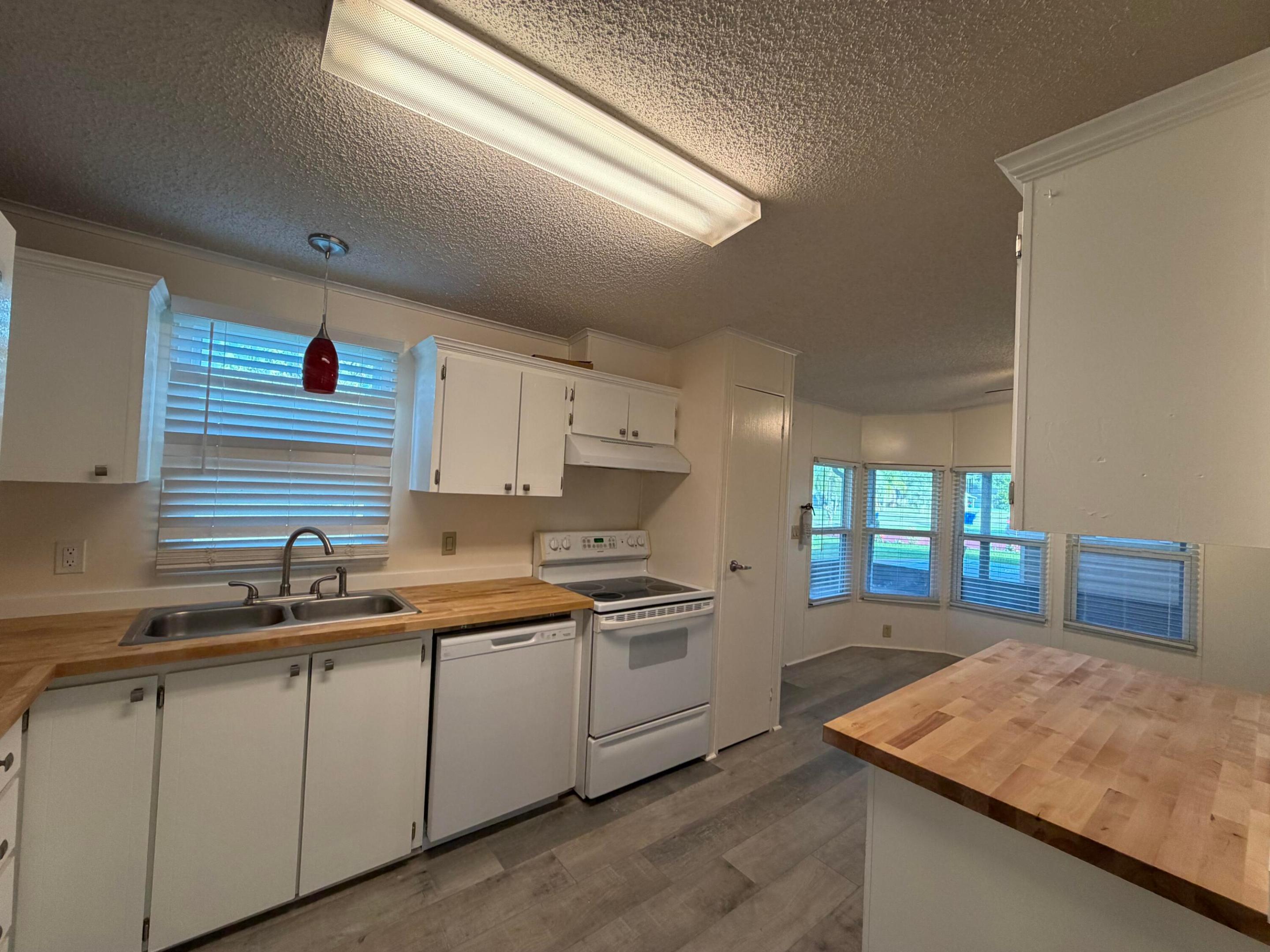 HICKORY RIDGE SUB UNIT 2 - Residential