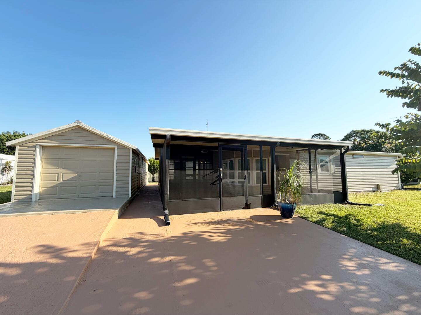 HICKORY RIDGE SUB UNIT 2 - Residential