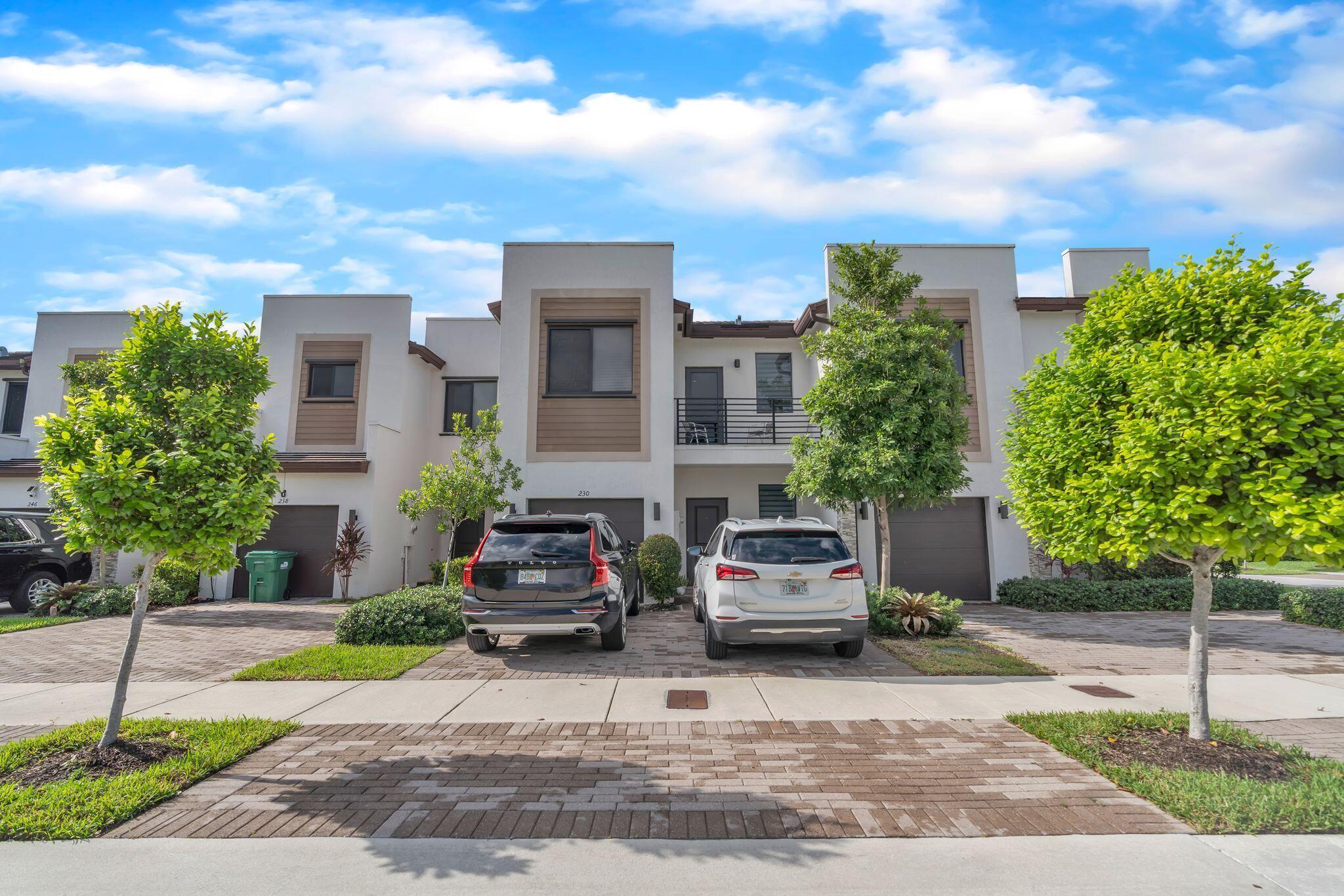 VIA VENTURA NEIGHBORHOOD 2 - Residential
