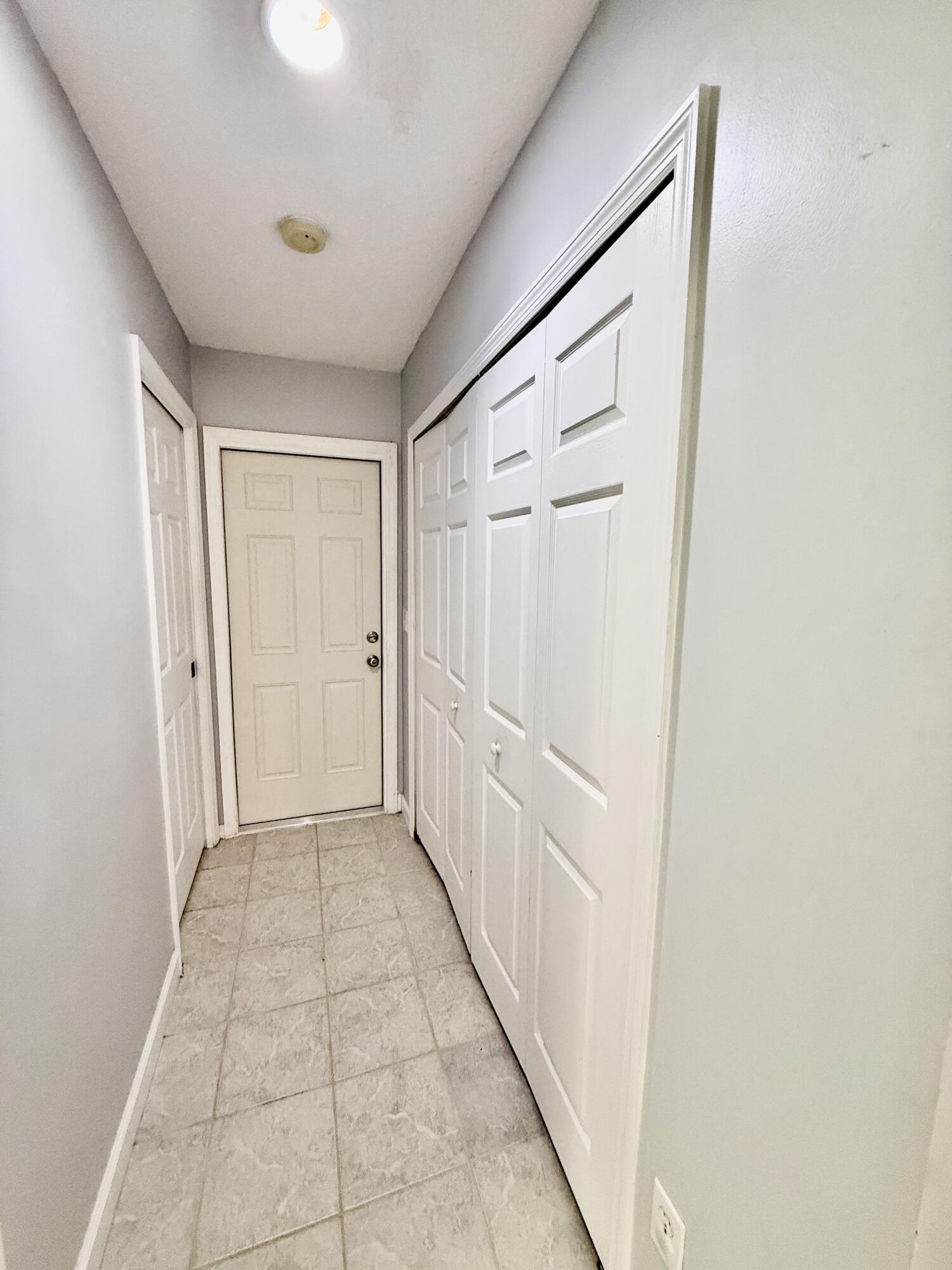 INDIAN RIVER ESTATES UNIT 6 - Residential Lease
