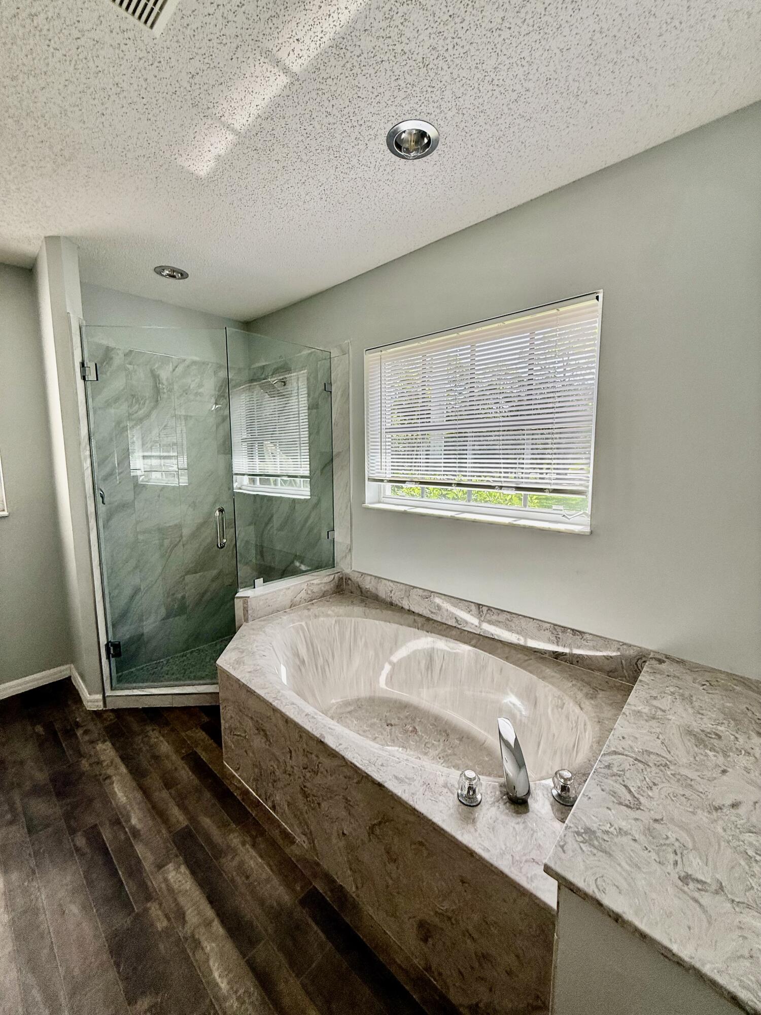 INDIAN RIVER ESTATES UNIT 6 - Residential Lease