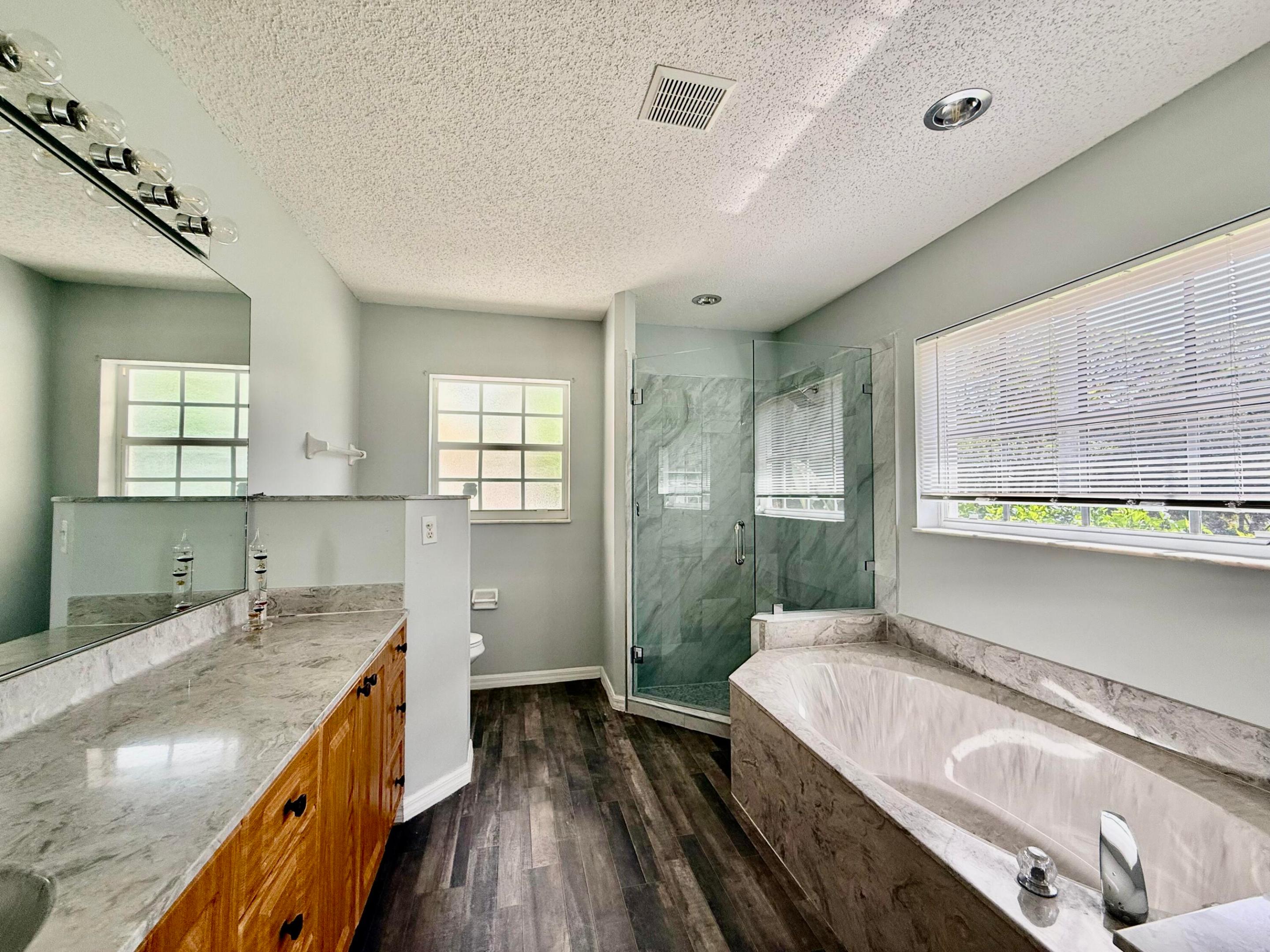 INDIAN RIVER ESTATES UNIT 6 - Residential Lease