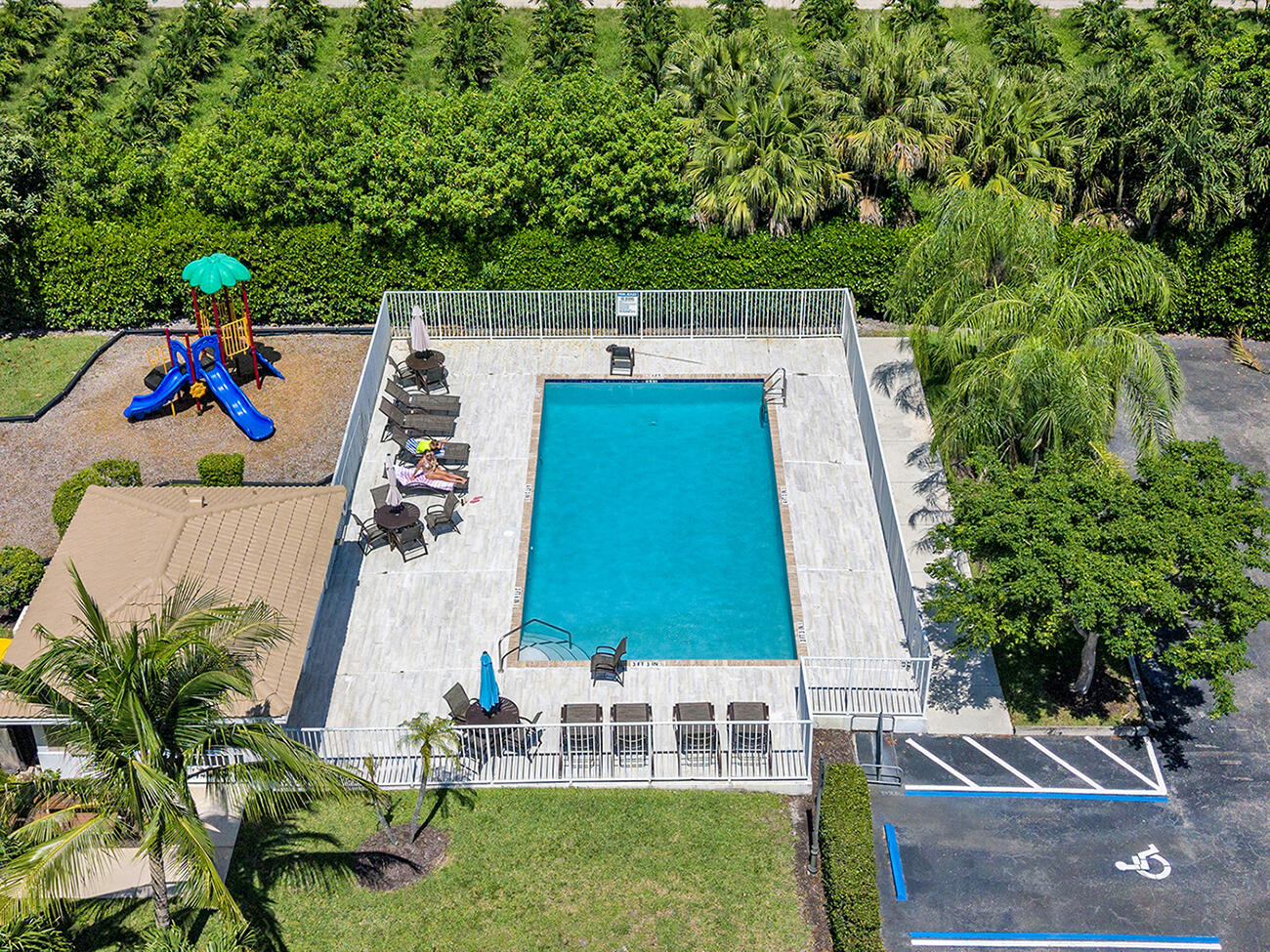 PARKSIDE ESTATES - Residential