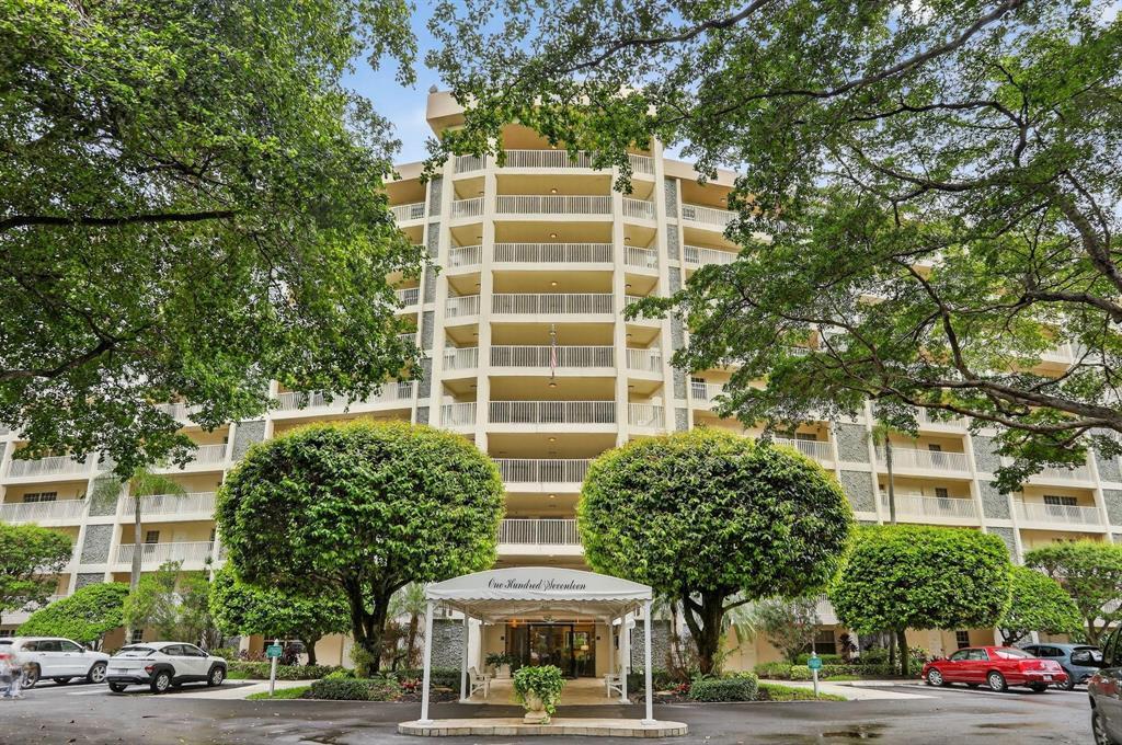 NO 113 PALM-AIRE COUNTRY CLUB - Residential