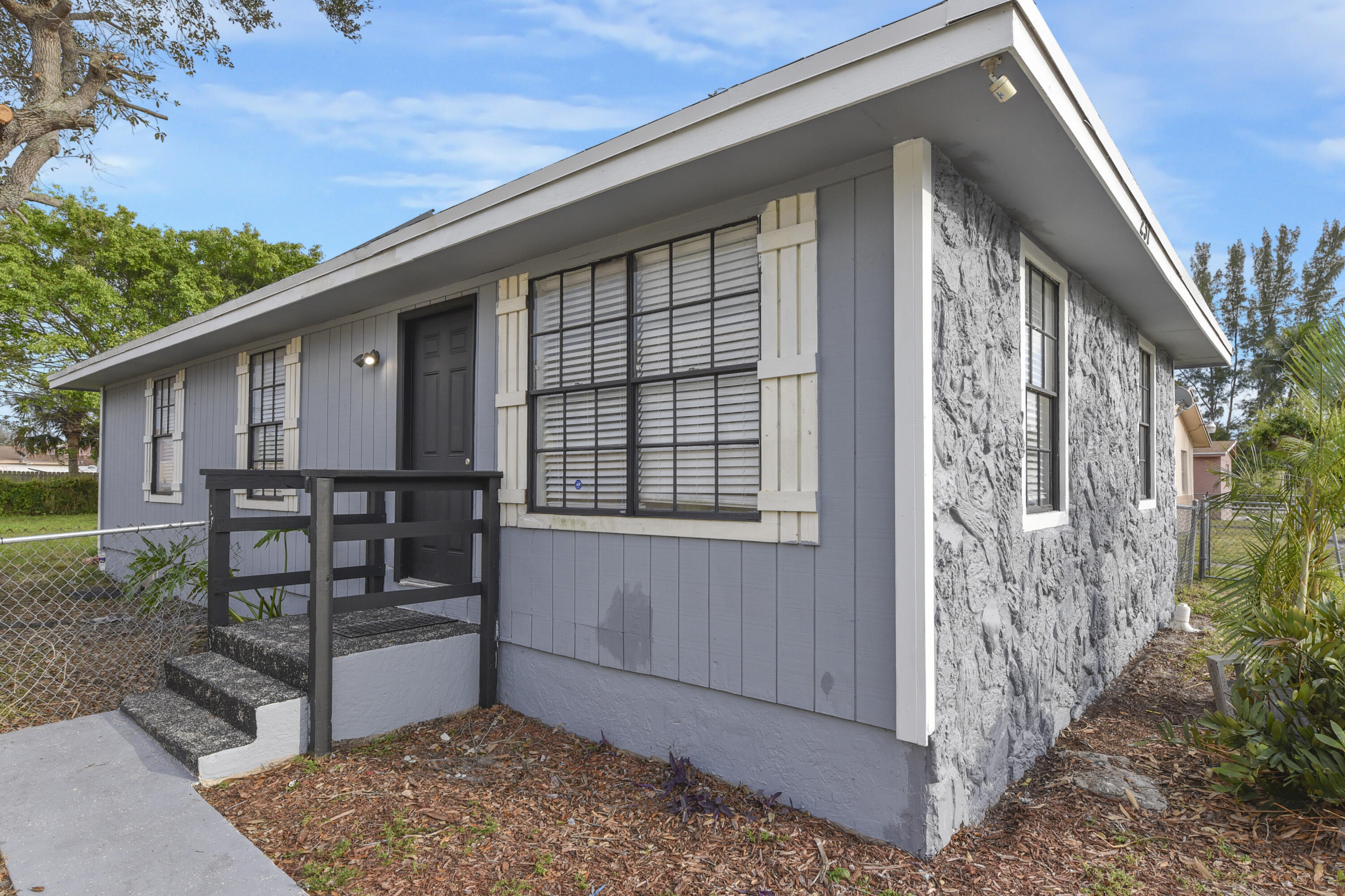 ATLANTIC GARDENS DELRAY IN - Residential