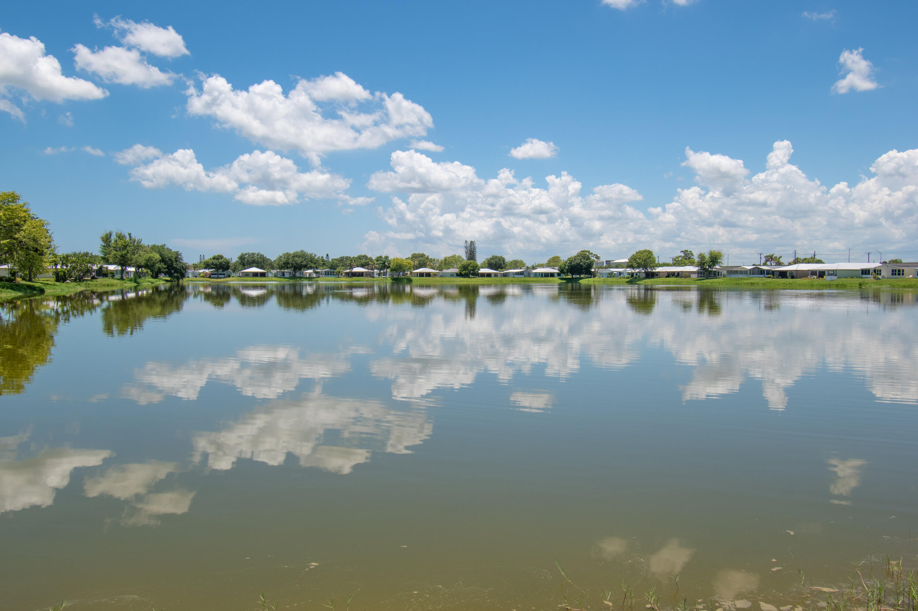 SPANISH LAKES FAIRWAYS LEASEHOLD ESTATES - Residential