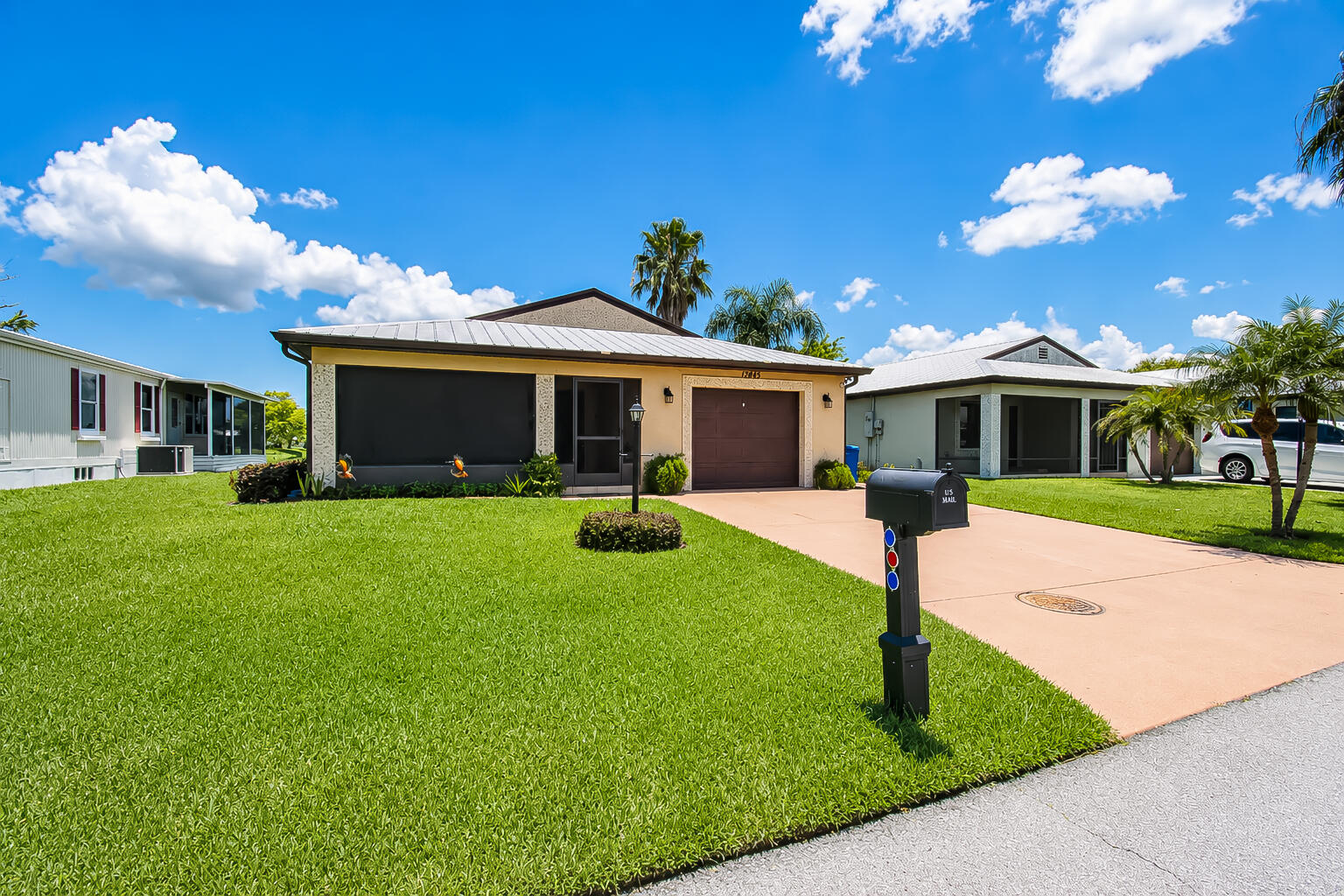 SPANISH LAKES FAIRWAYS LEASEHOLD ESTATES - Residential