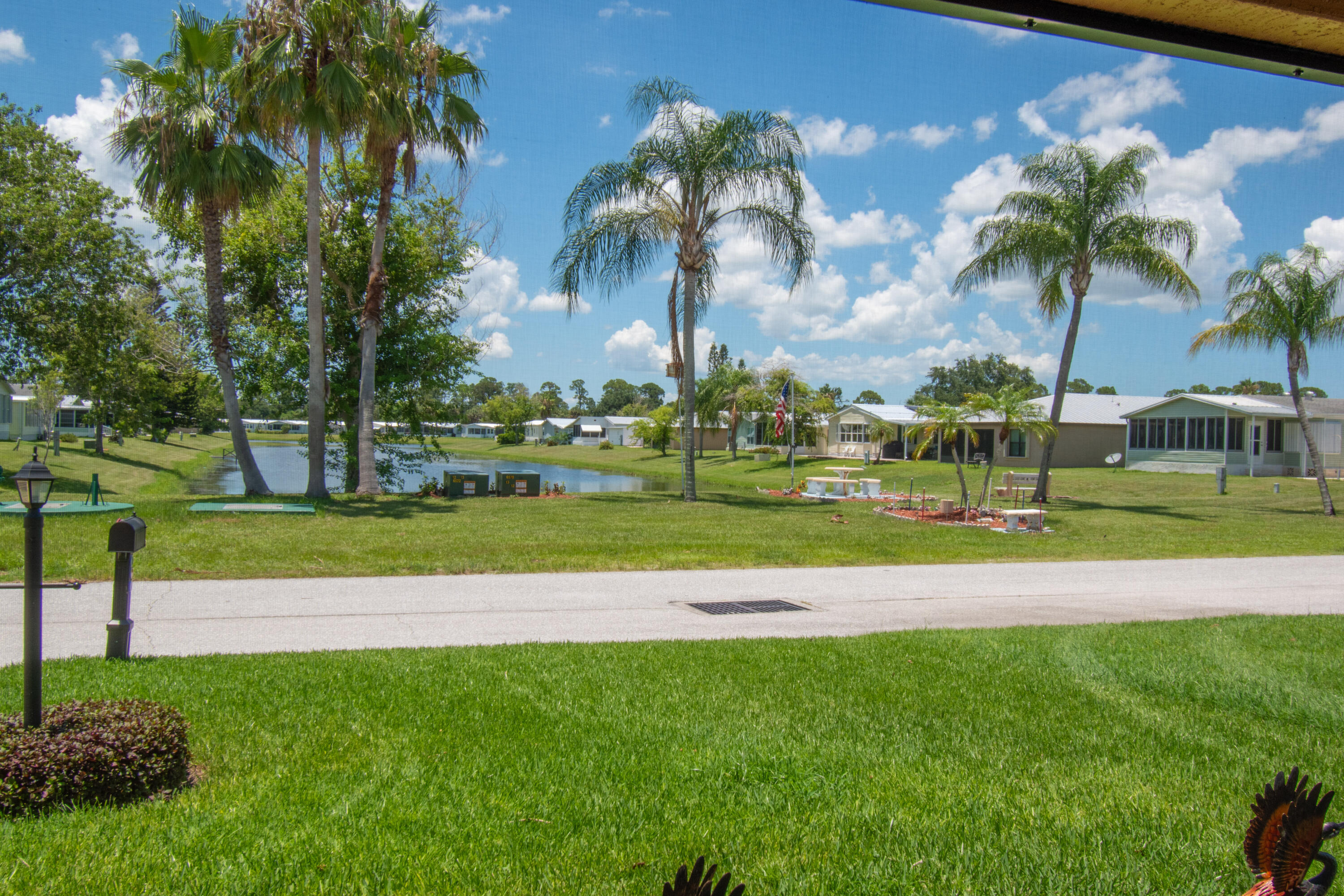 SPANISH LAKES FAIRWAYS LEASEHOLD ESTATES - Residential