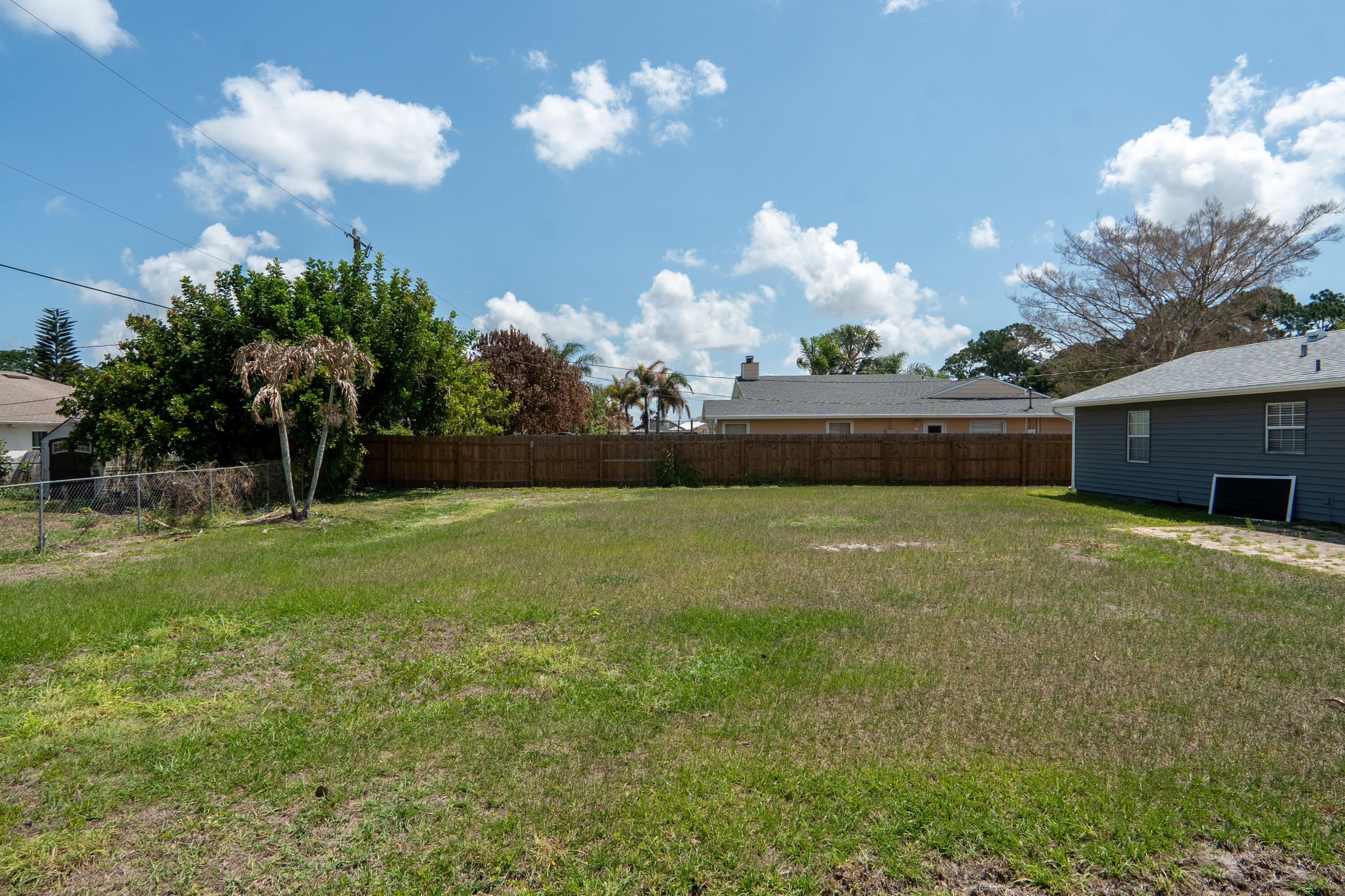 PORT ST LUCIE SECTION 9 - Residential