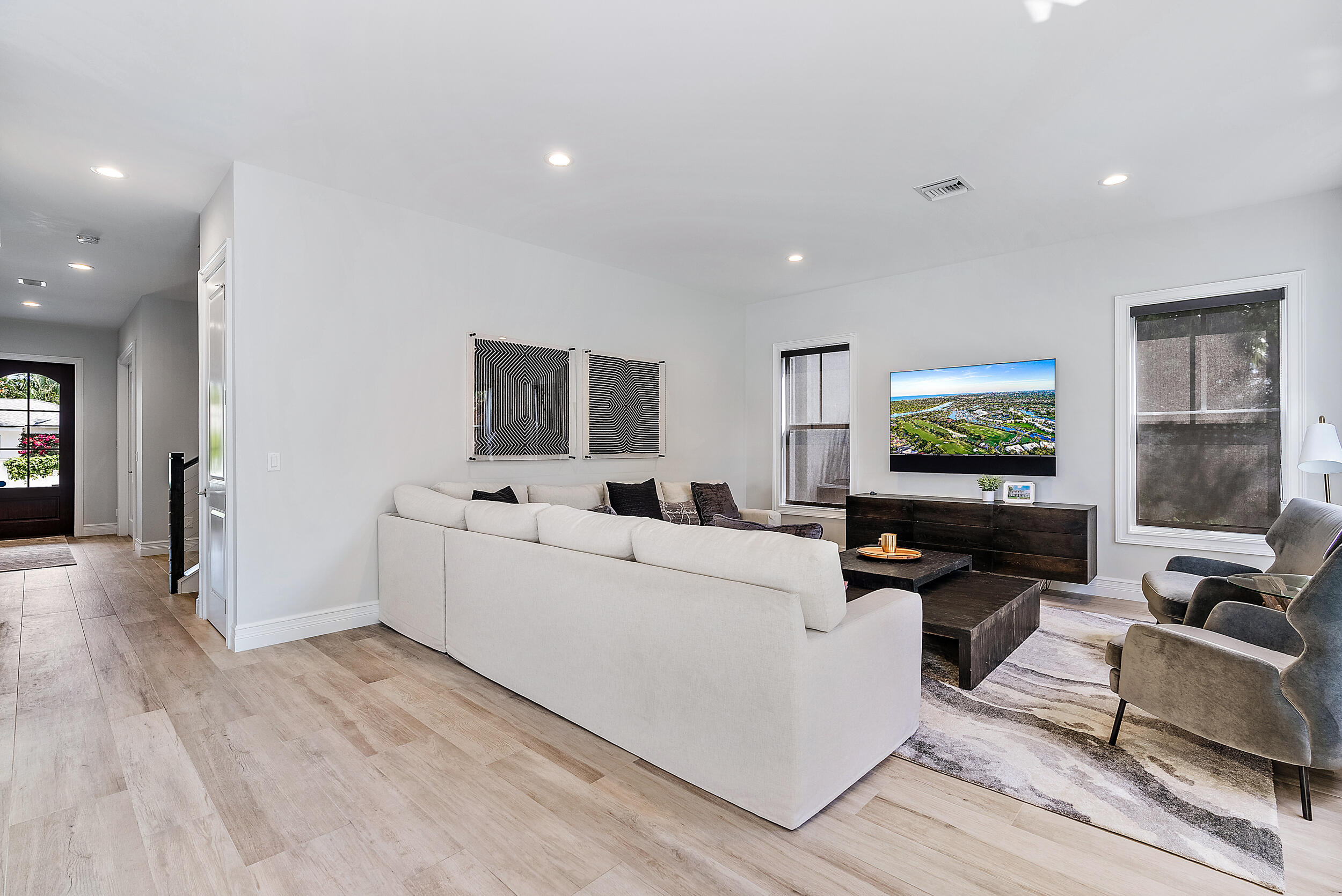 SHADOWLAWN IN - Residential