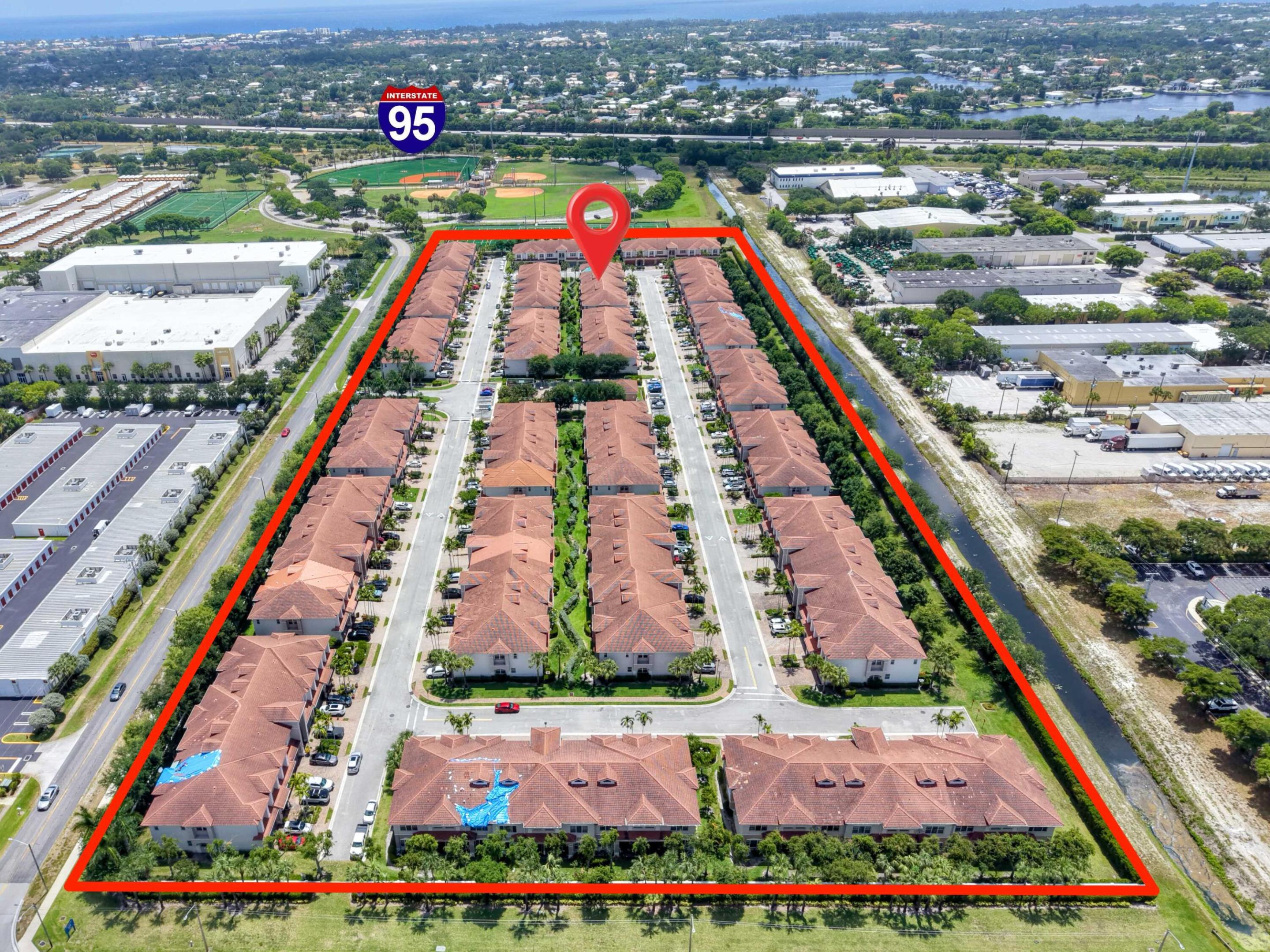 CARRIAGE POINTE - Residential Lease