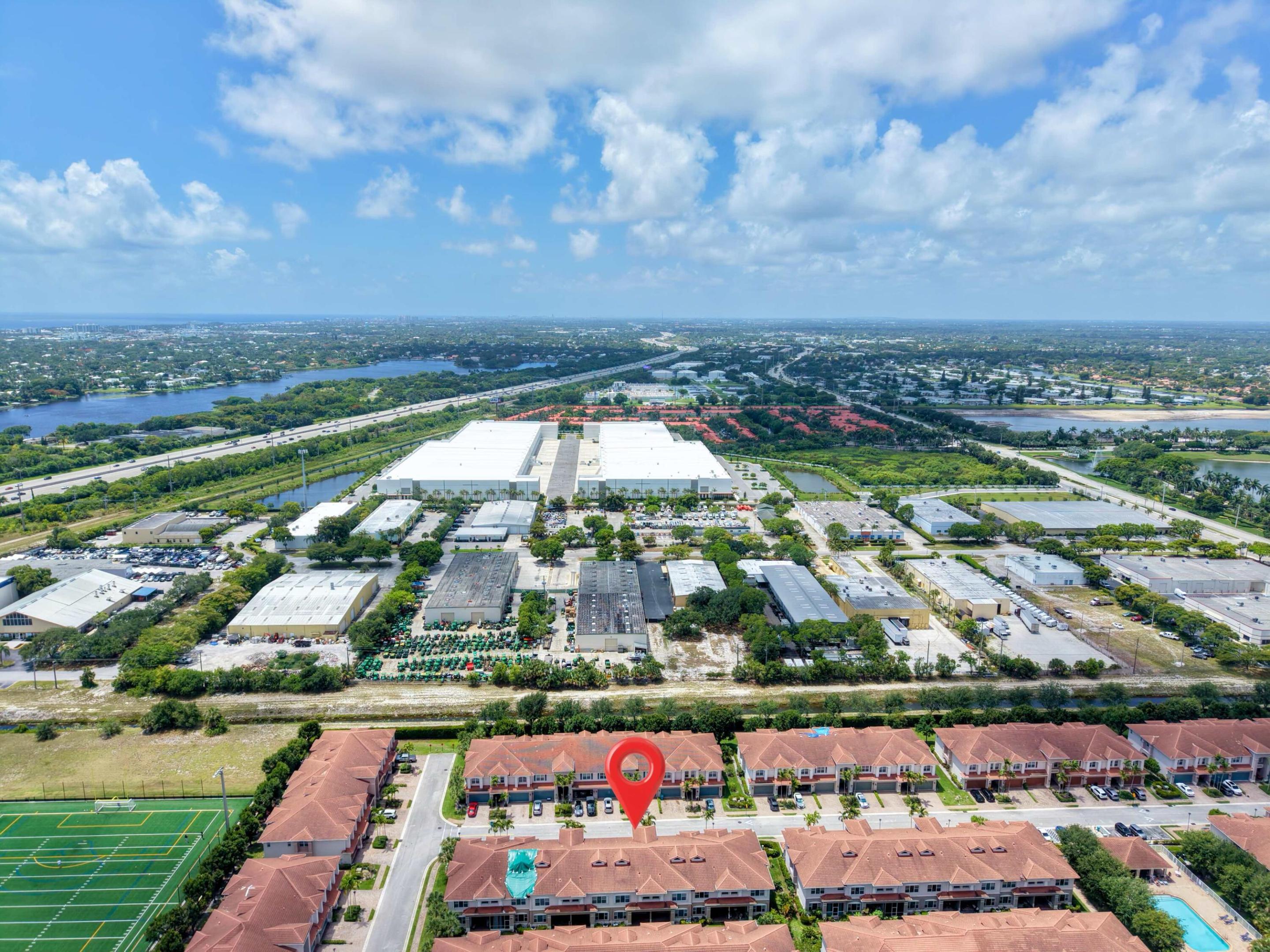 CARRIAGE POINTE - Residential Lease