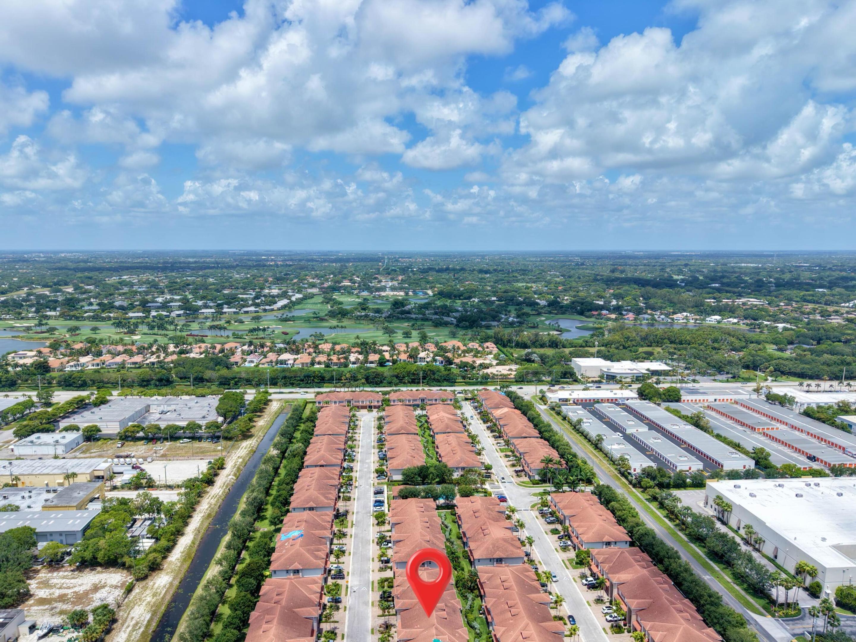 CARRIAGE POINTE - Residential Lease