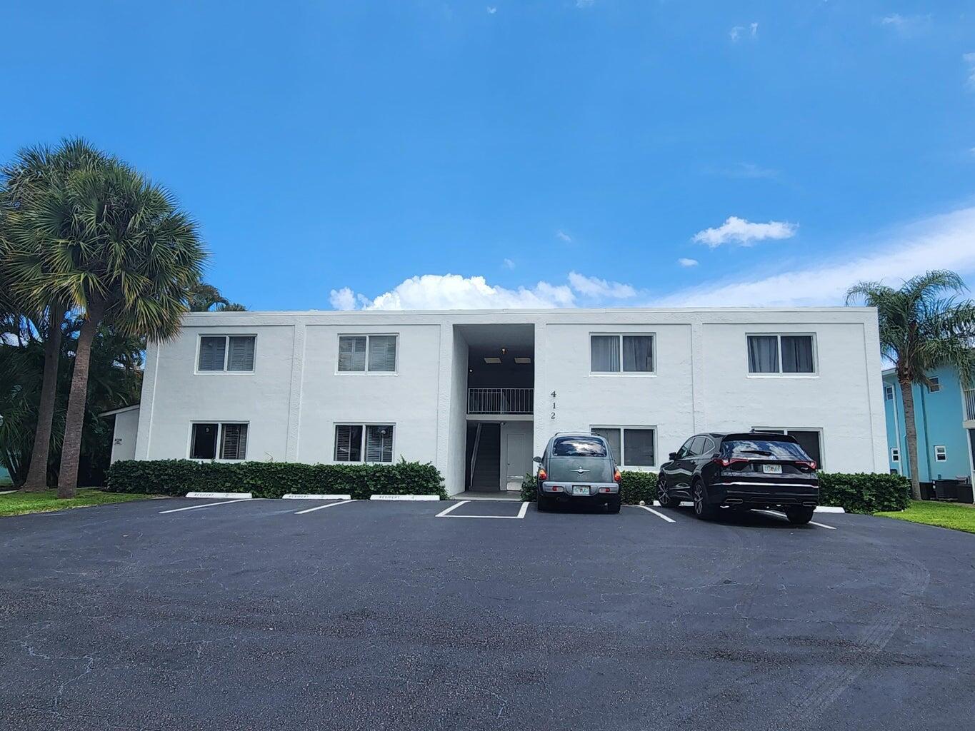 NORTH PALM BEACH VILLAGE OF 3 - Residential Lease