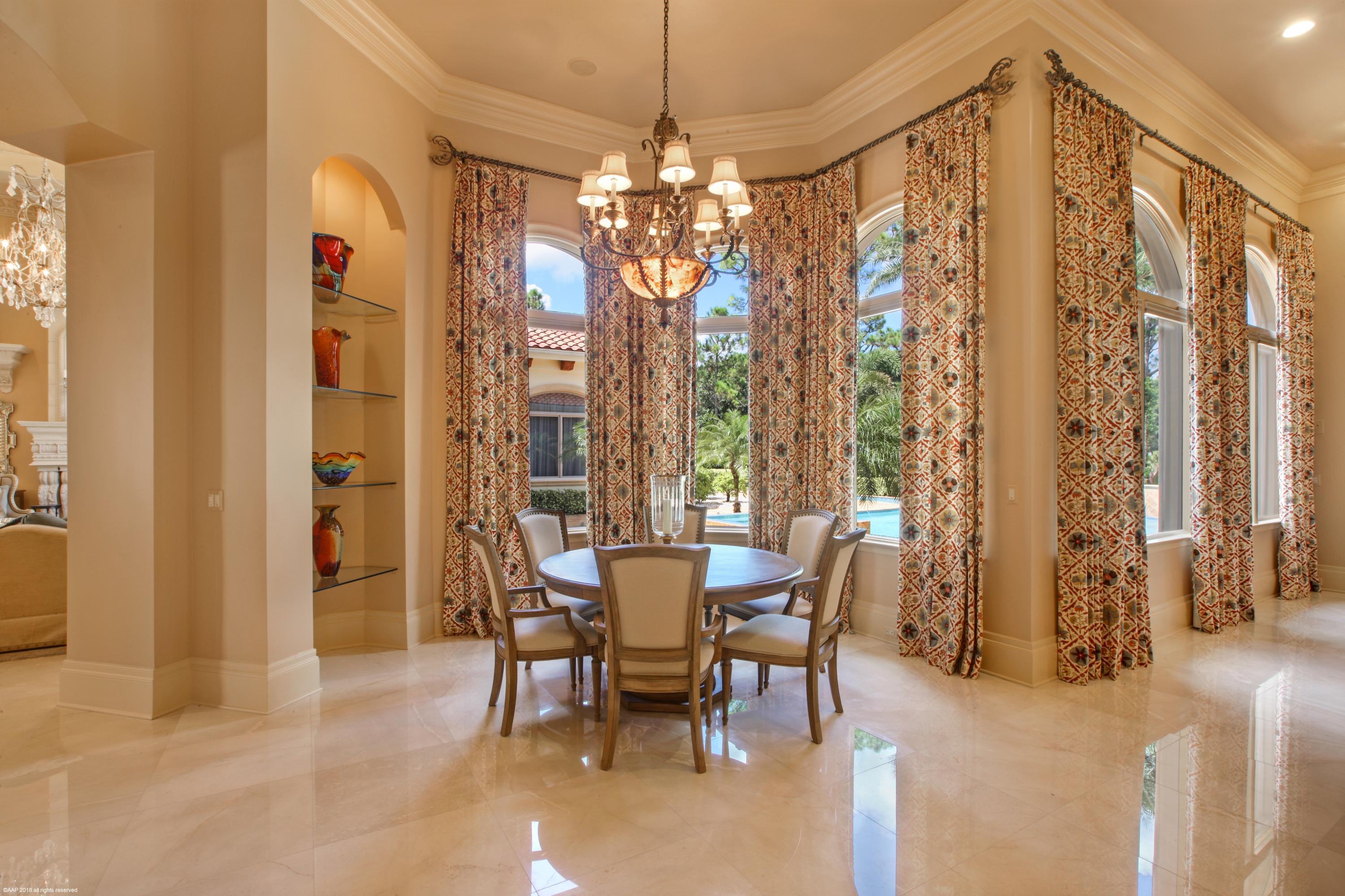 OLD PALM - Residential