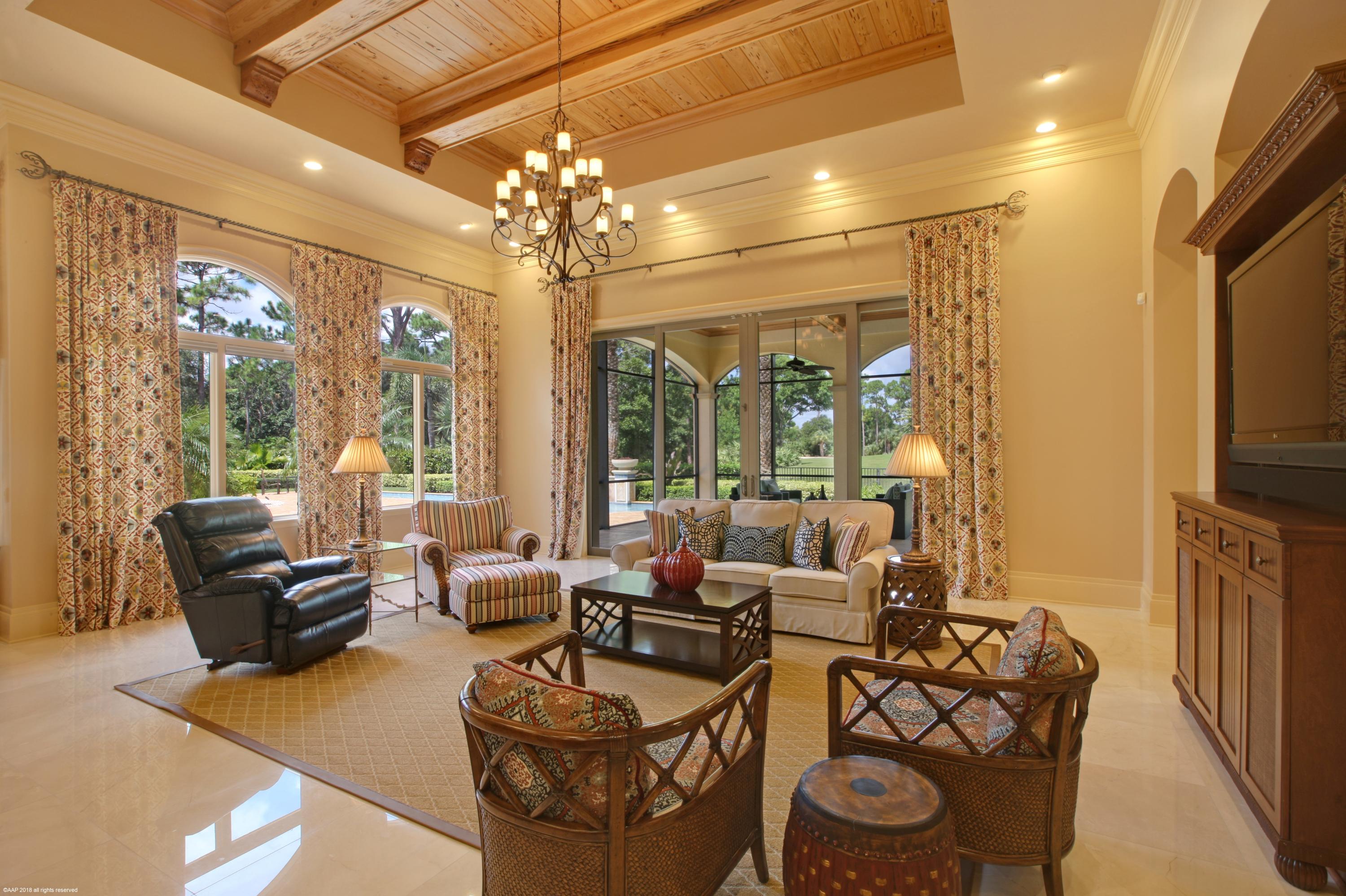 OLD PALM - Residential