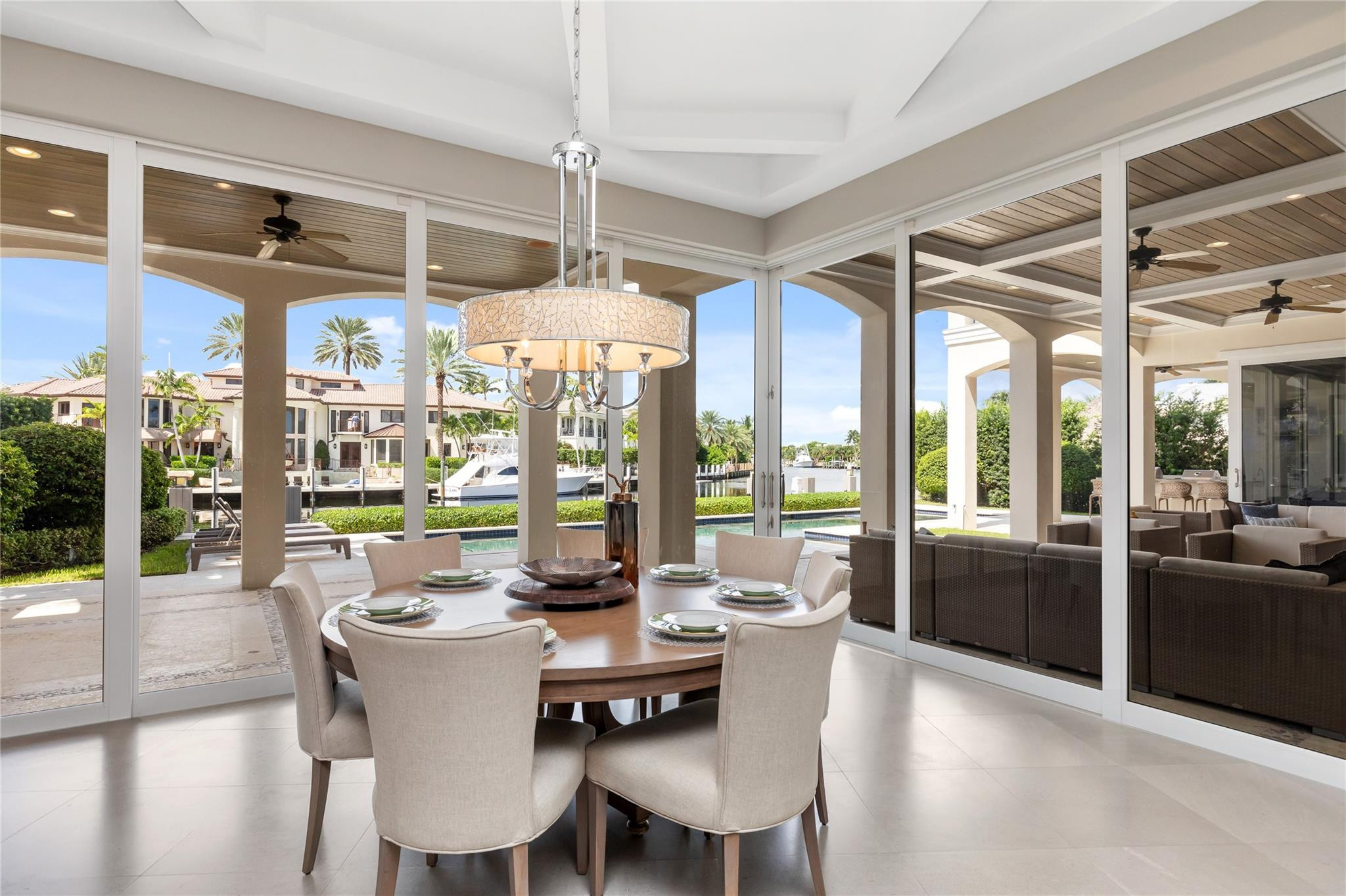 LIGHTHOUSE POINT - Residential