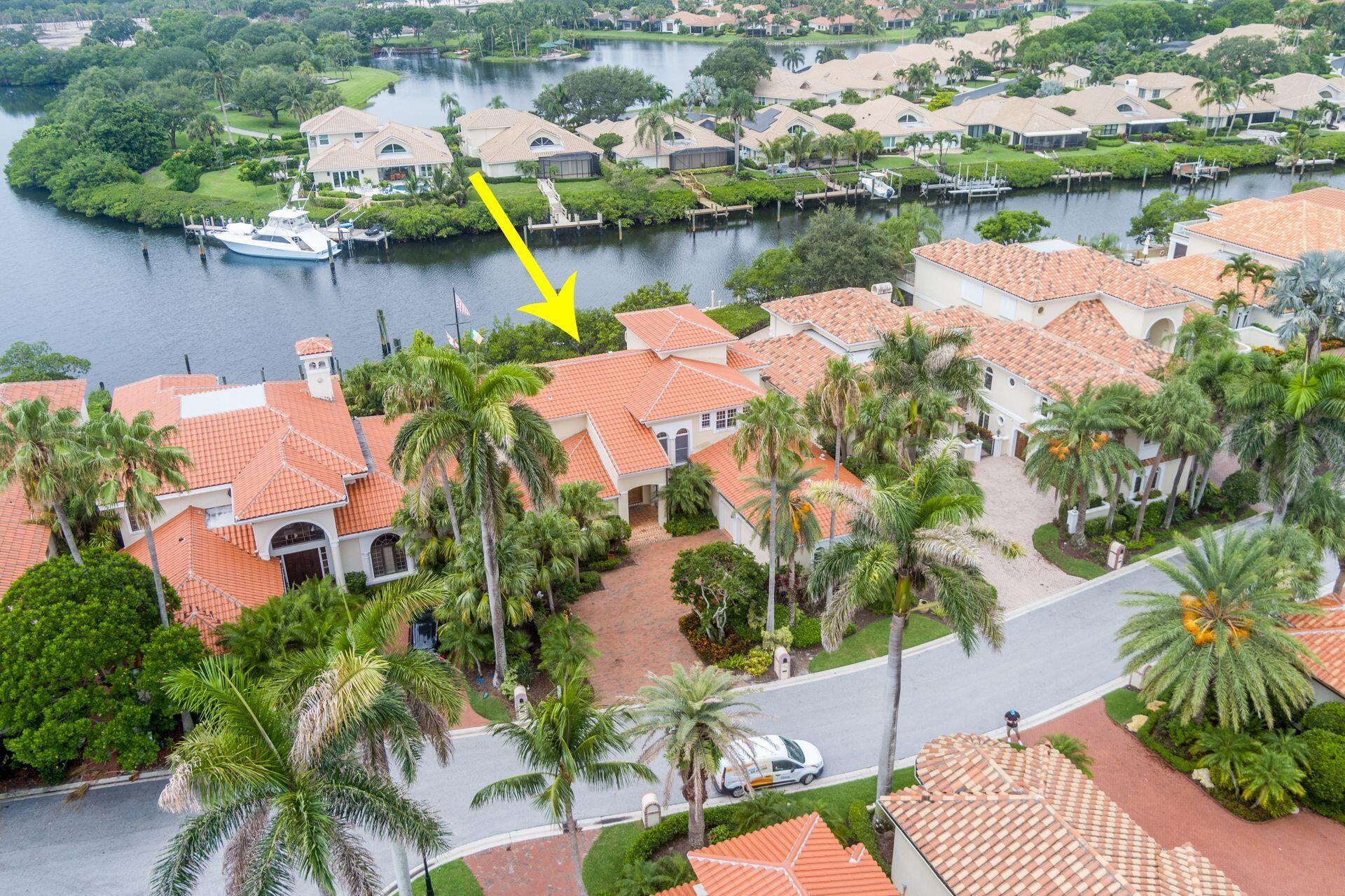 BARROW ISLAND AT JONATHANS LANDING - Residential