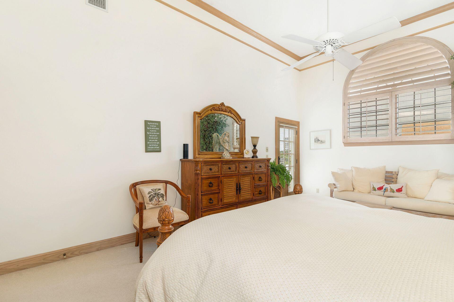 BARROW ISLAND AT JONATHANS LANDING - Residential